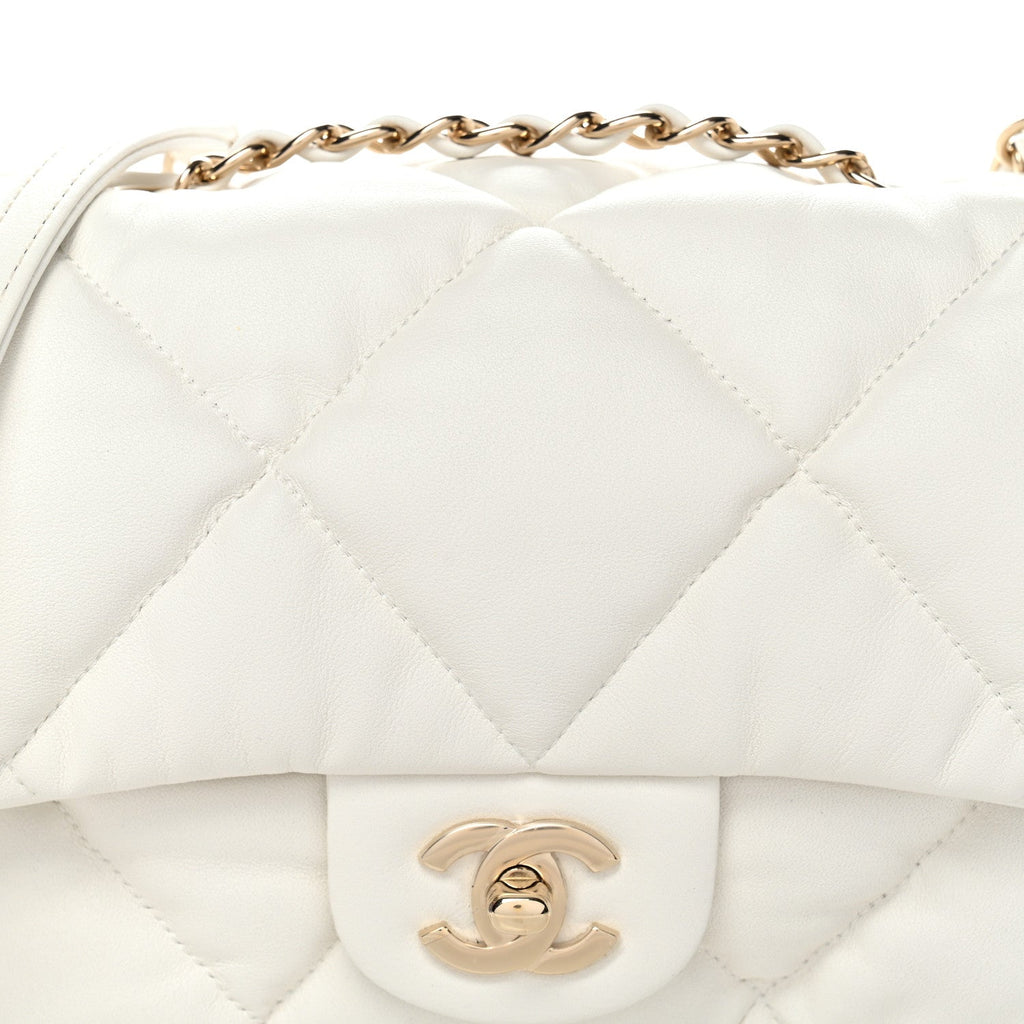 Calfskin Quilted Medium Bubbly Flap White