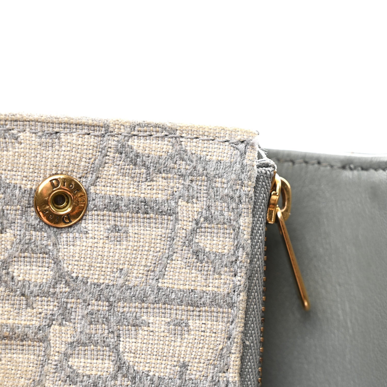 Oblique Saddle Lotus Wallet Grey
