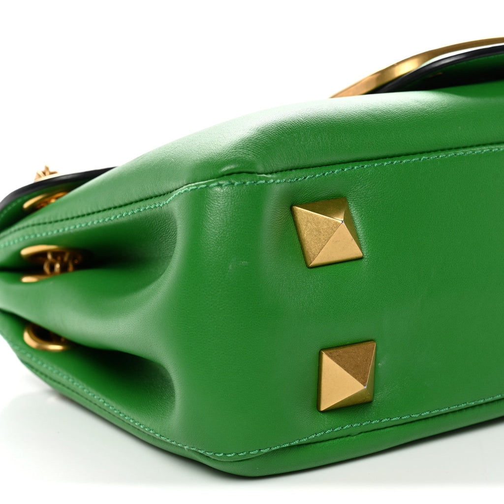 Nappa Stud Sign Shoulder Bag Ultra Green