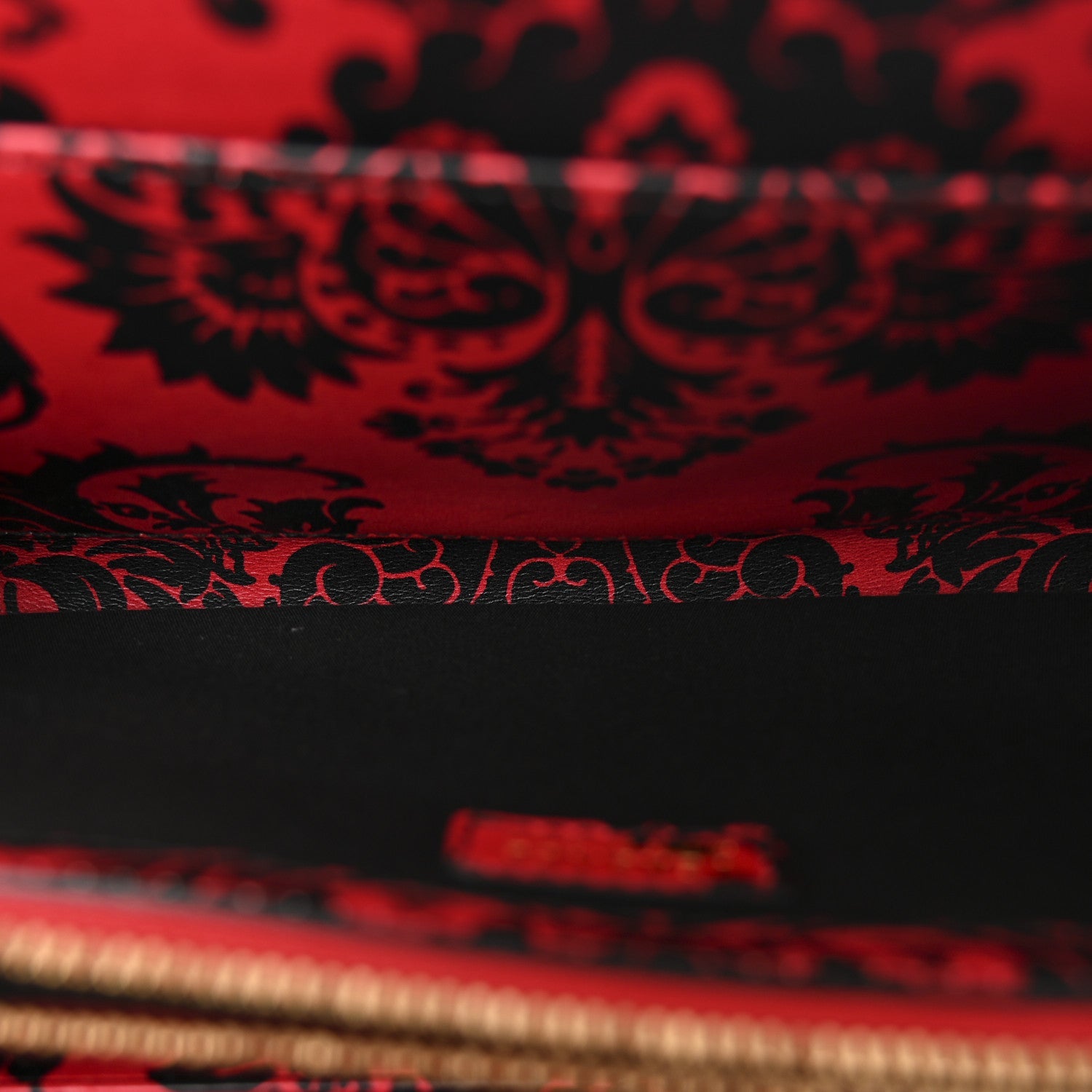 Vitello Virtus V-Mine Wallet on Chain Red