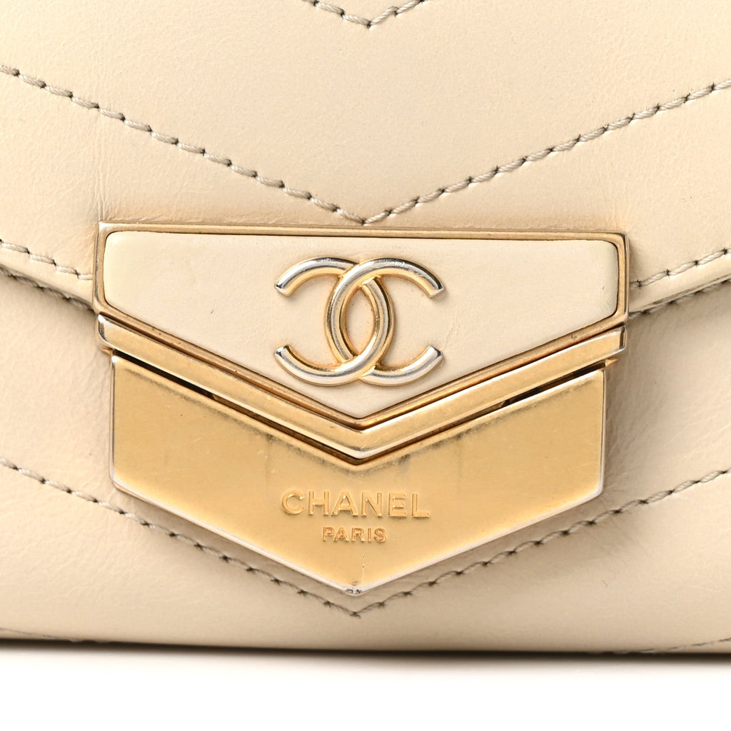 Calfskin Chevron Quilted Small Medal Flap White
