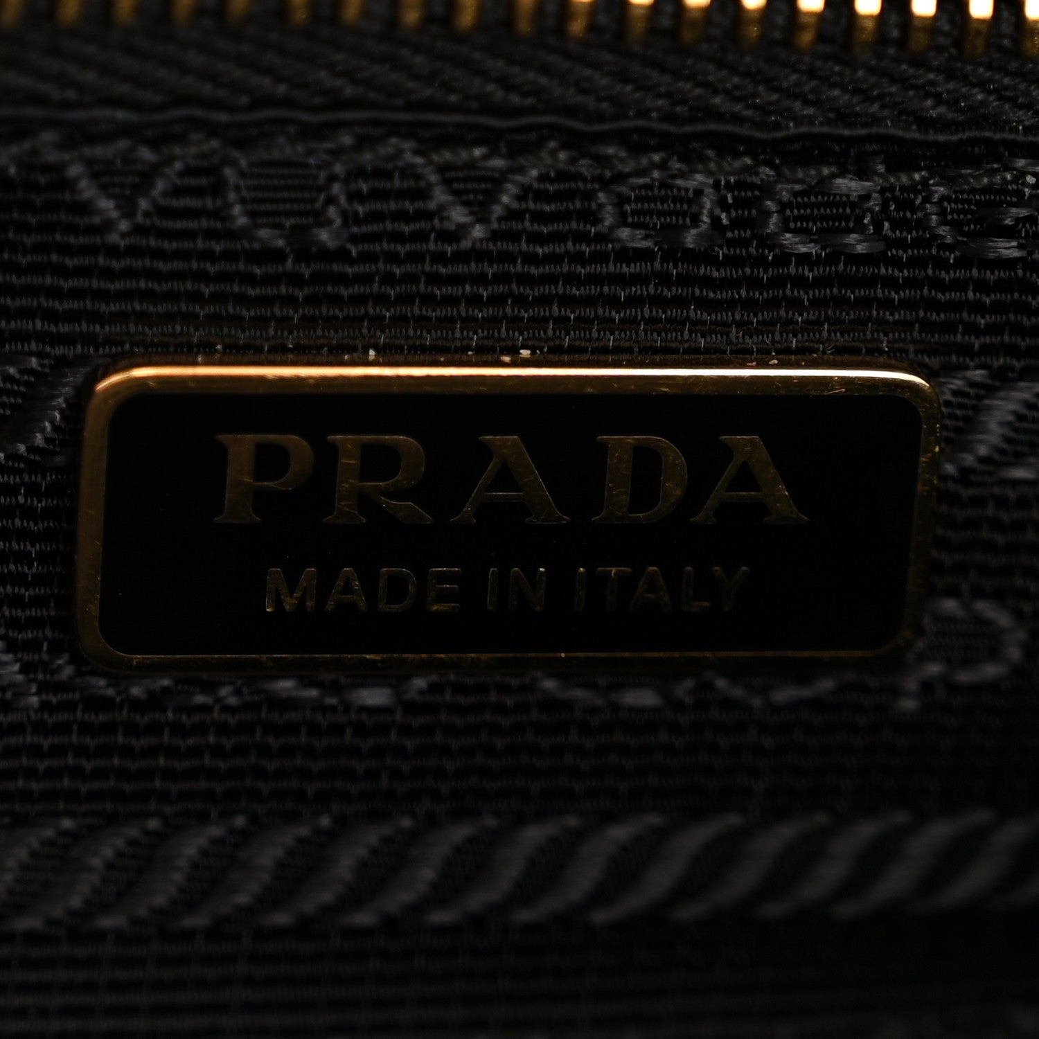 Re-Nylon Pouch Black