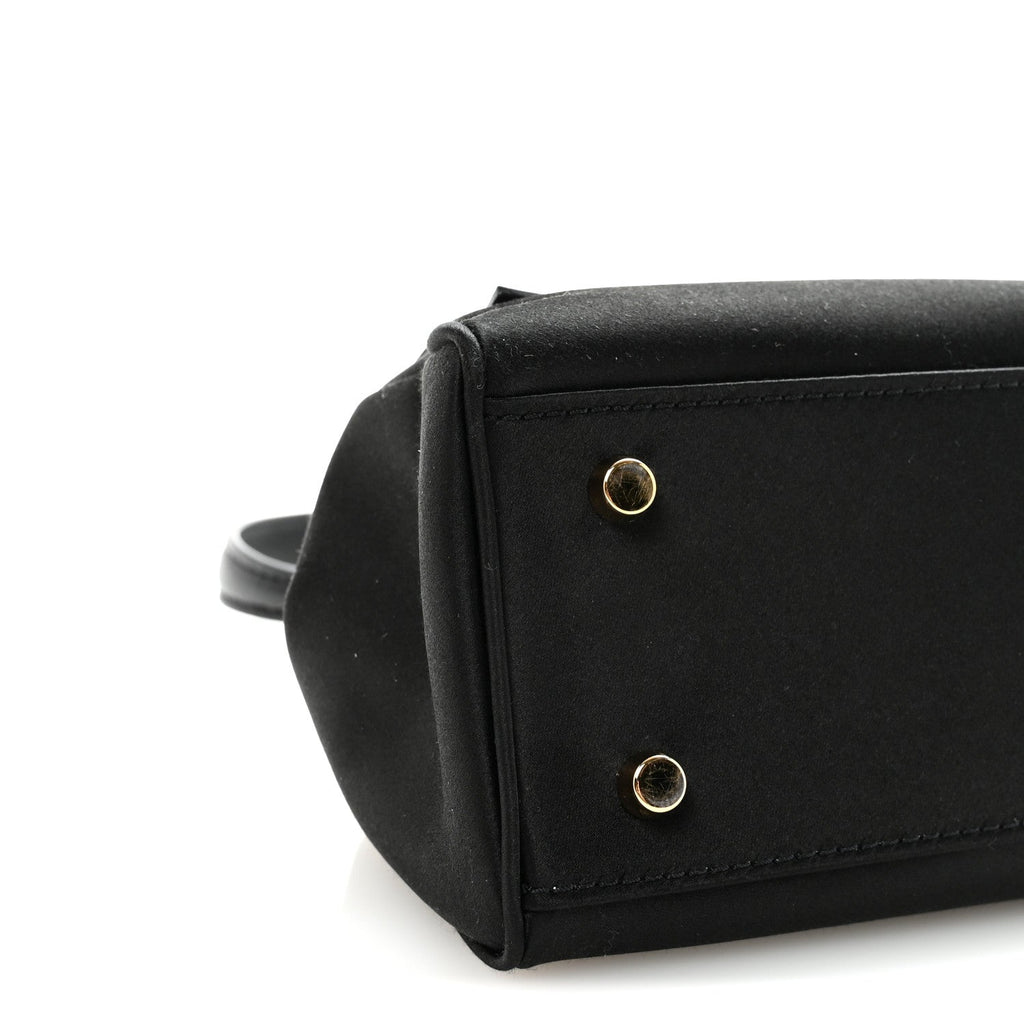 Satin Crystal Medusa 95 Plaque Bag Black