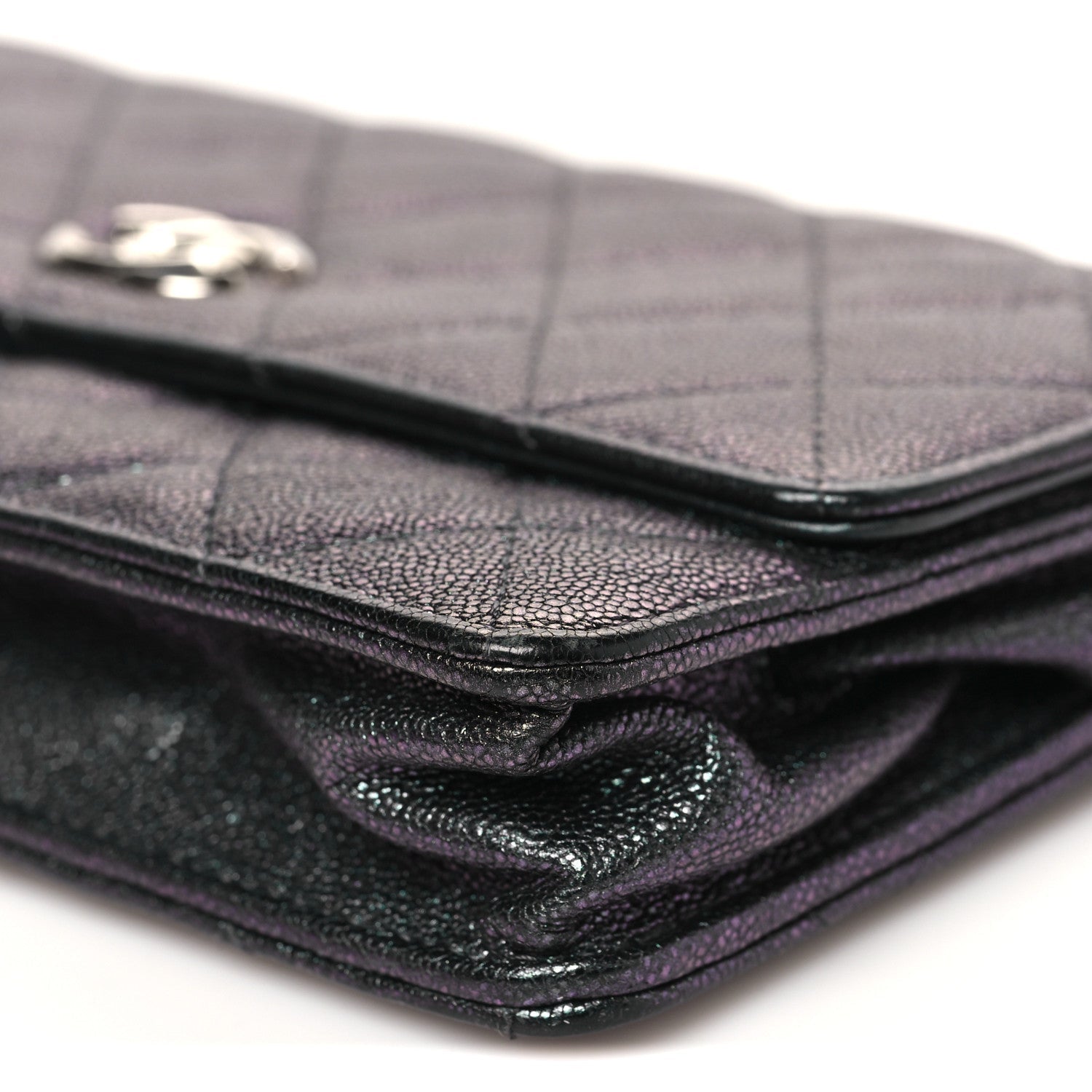 Iridescent Caviar Quilted Classic Pouch Clutch Black
