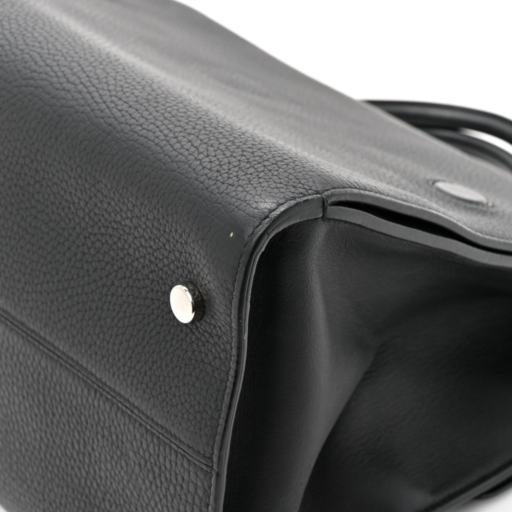 Grained Calfskin Large Diorever Flap Black