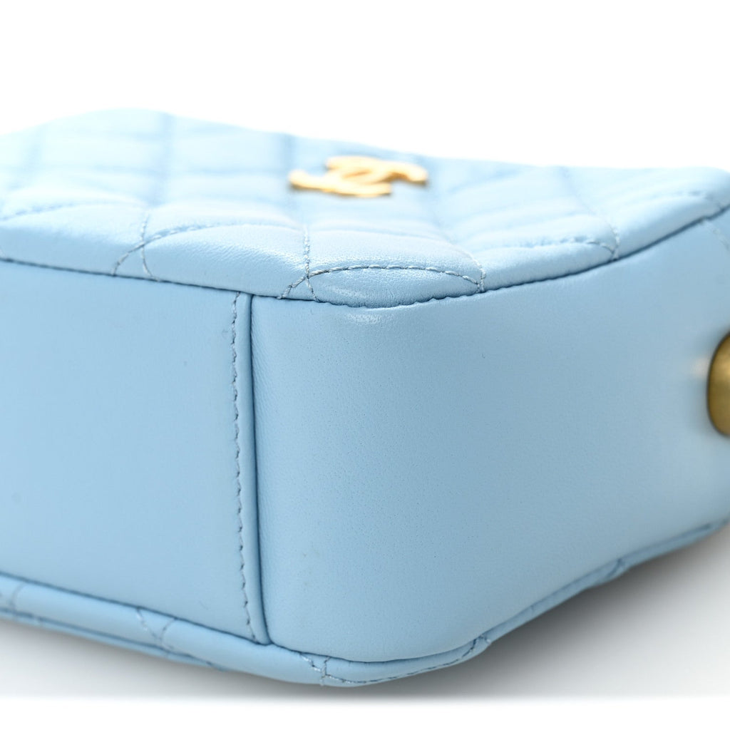 Lambskin Quilted CC Pearl Crush Camera Case Light Blue