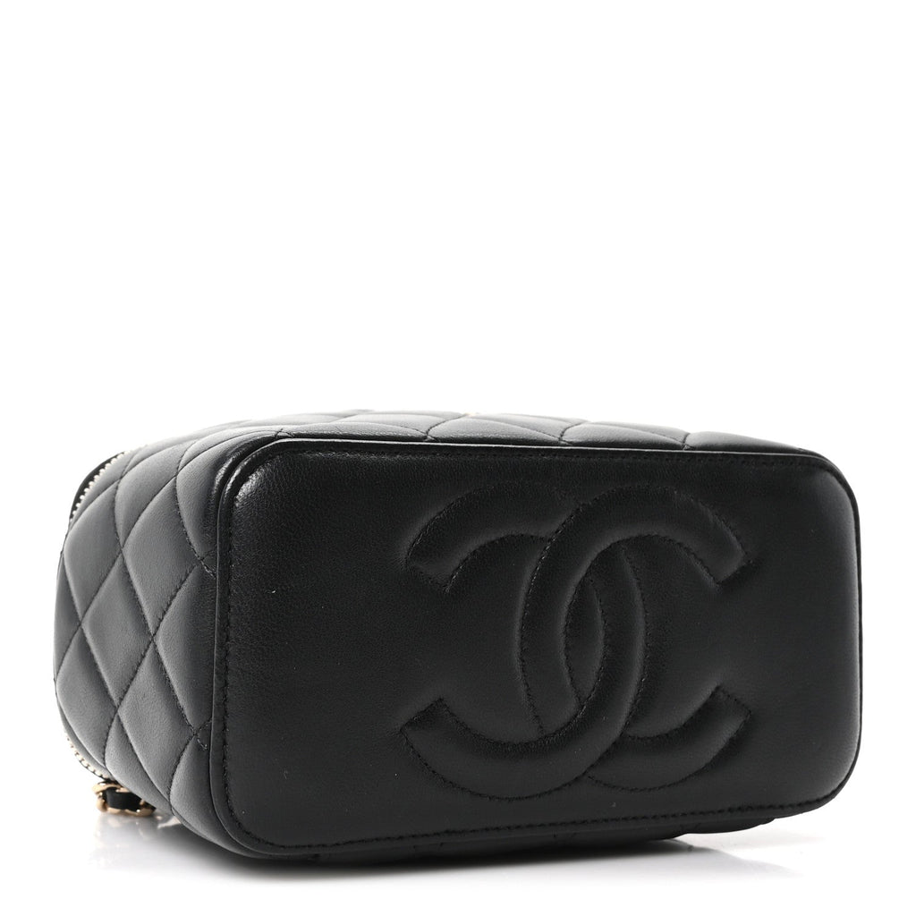 Lambskin Quilted Small Top Handle Vanity Case With Chain Black