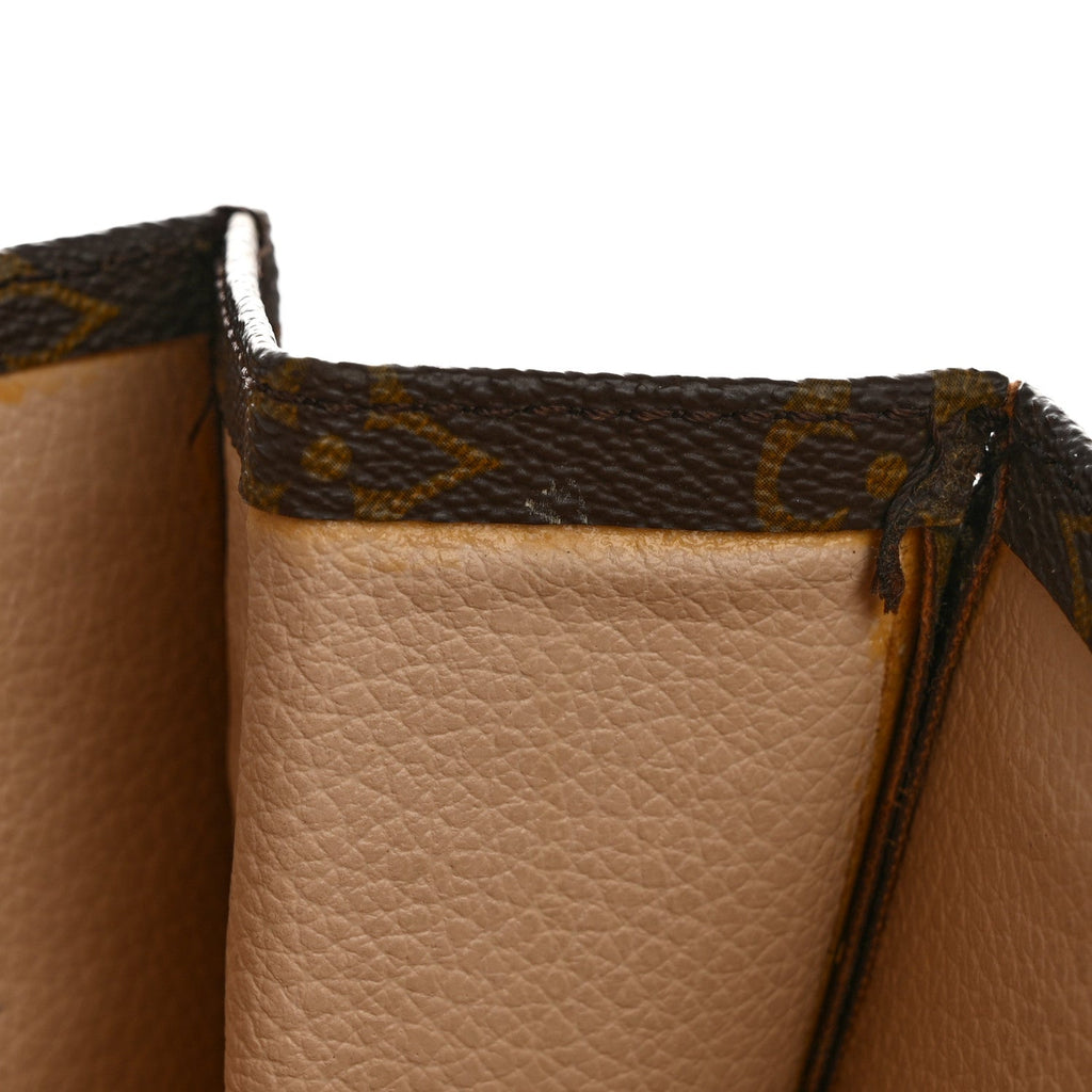 Monogram Sac Plat