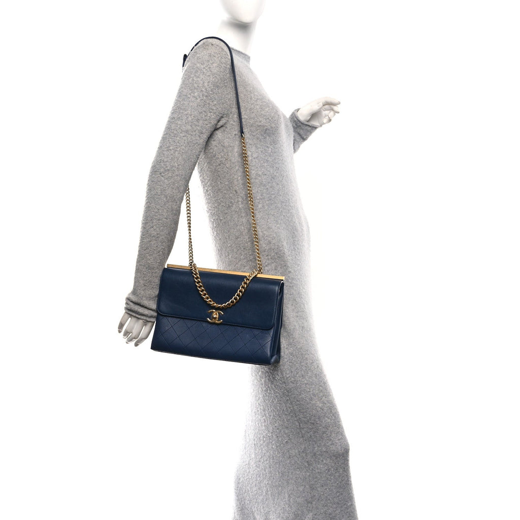 Lambskin Stitched Coco Luxe Medium Flap Blue