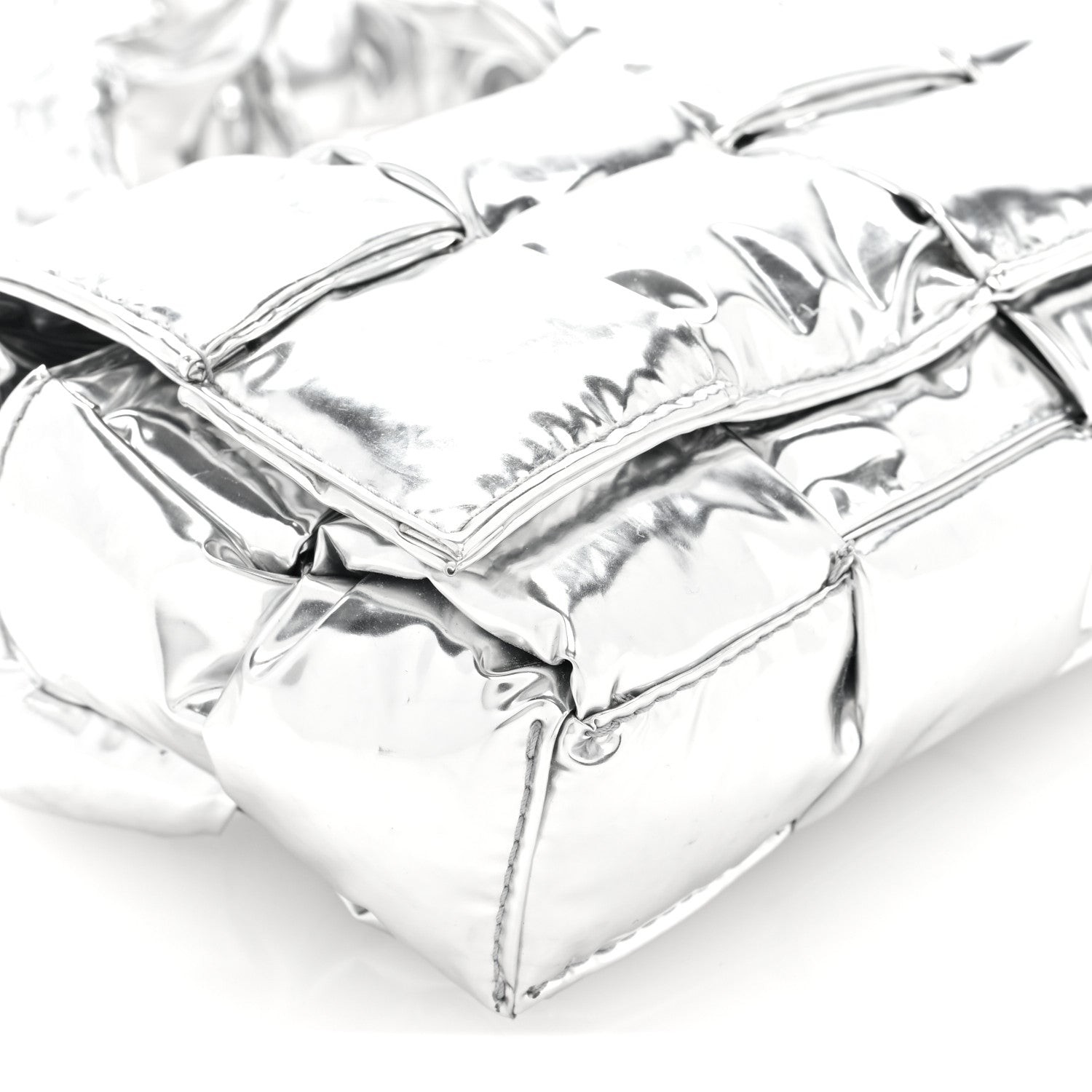 Metallic Lambskin Maxi Intrecciato Padded The Belt Cassette Bag Silver