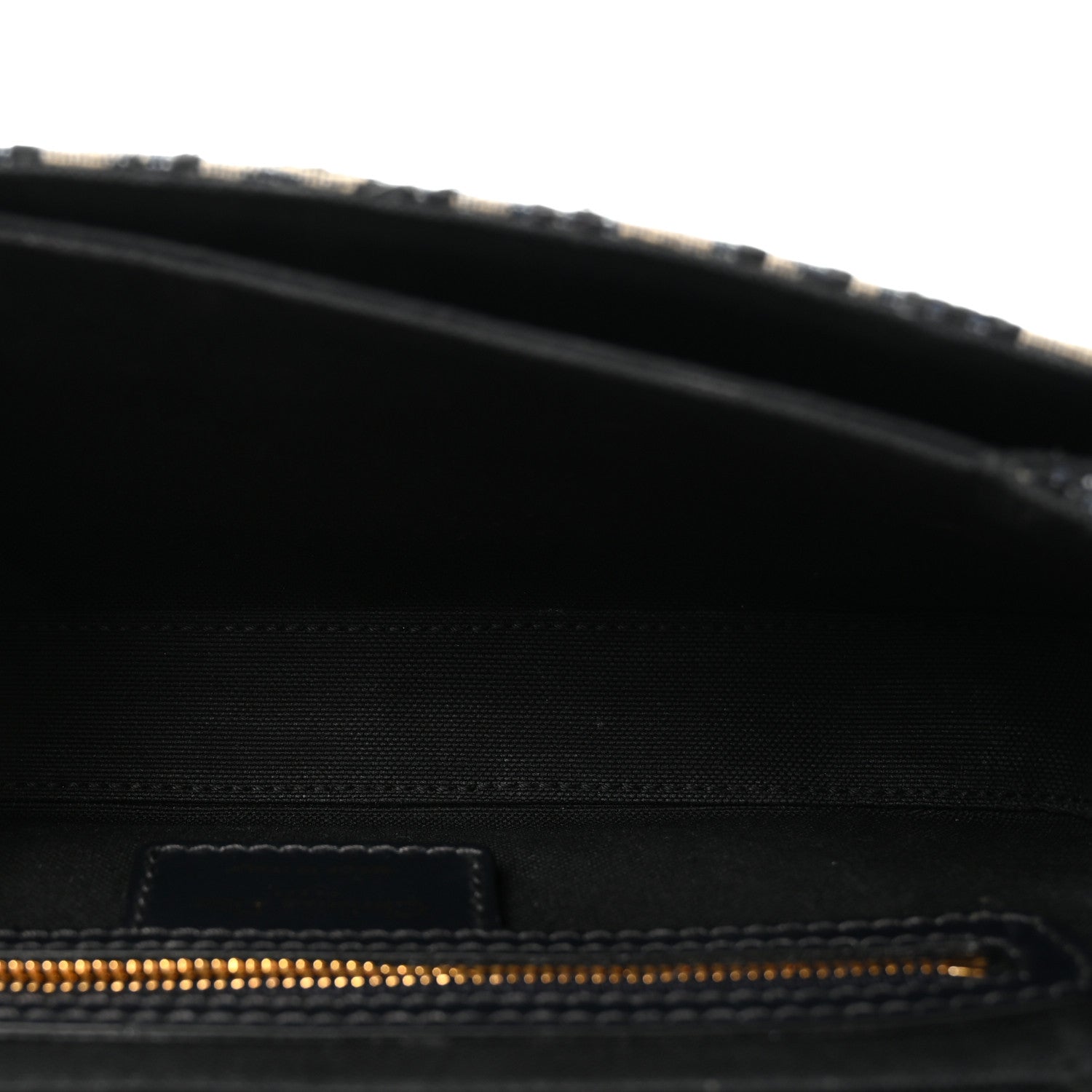 Oblique 30 Montaigne Avenue Bag Blue