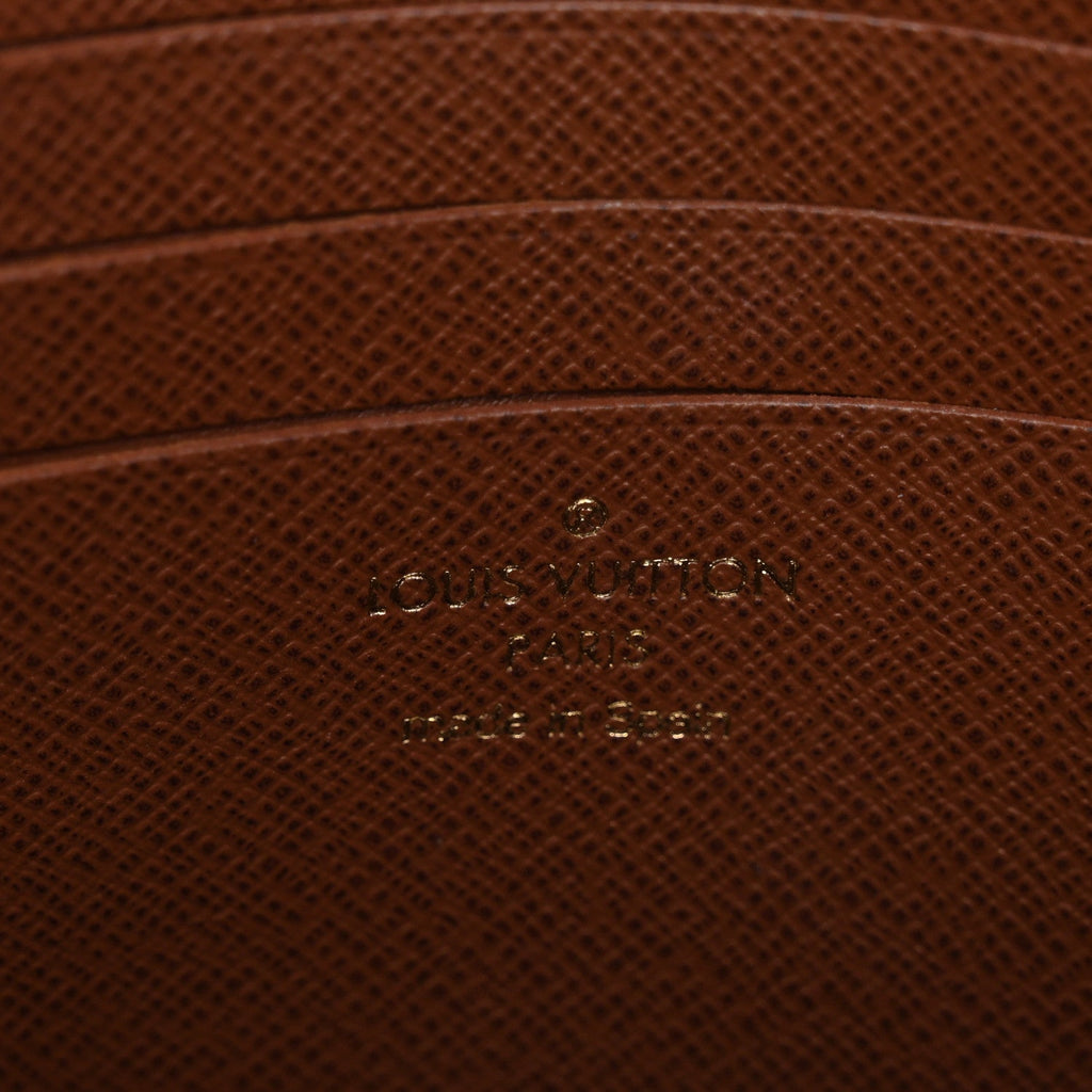 Monogram Ivy Wallet On Chain