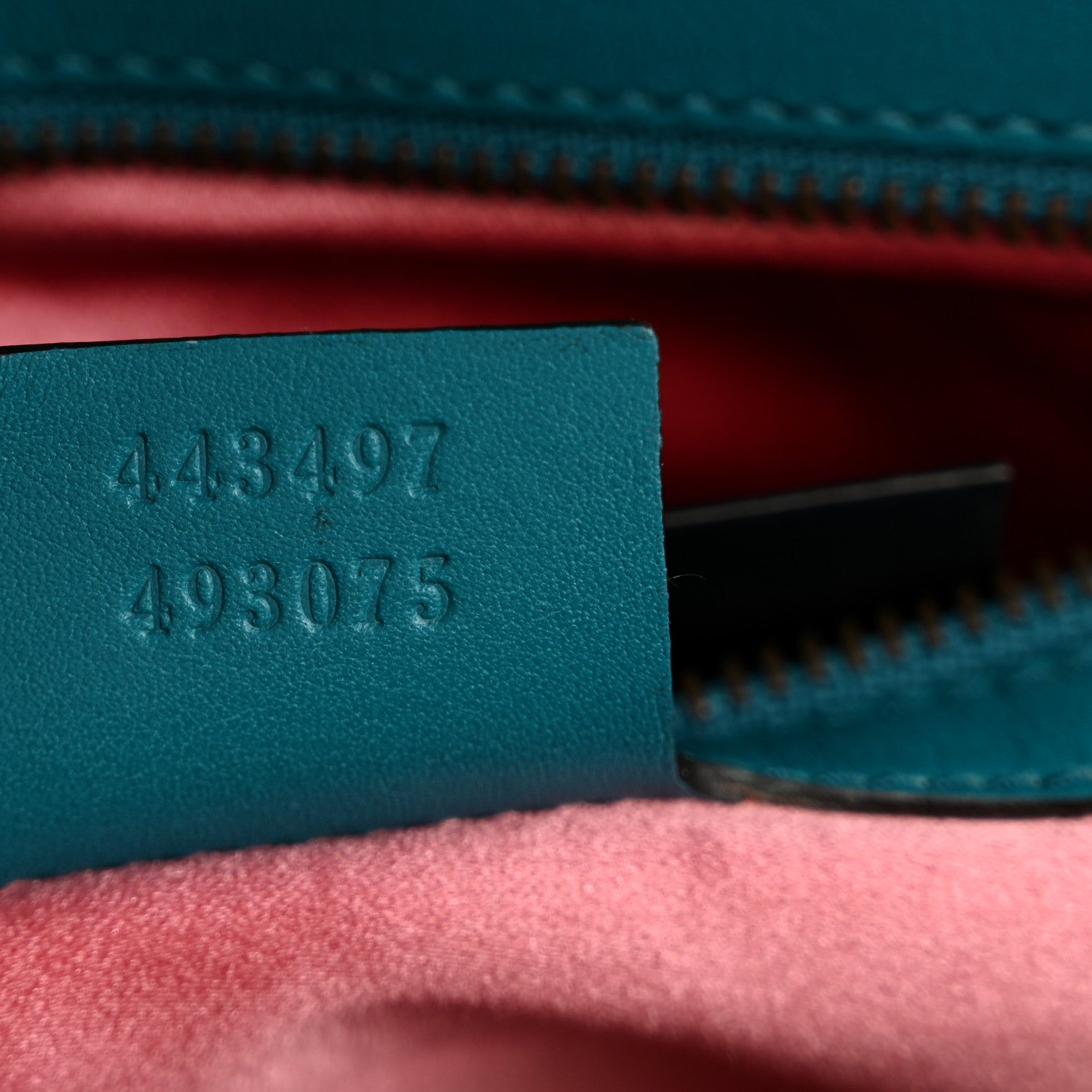 Velvet Matelasse Small GG Marmont Shoulder Bag Pavone Cyan