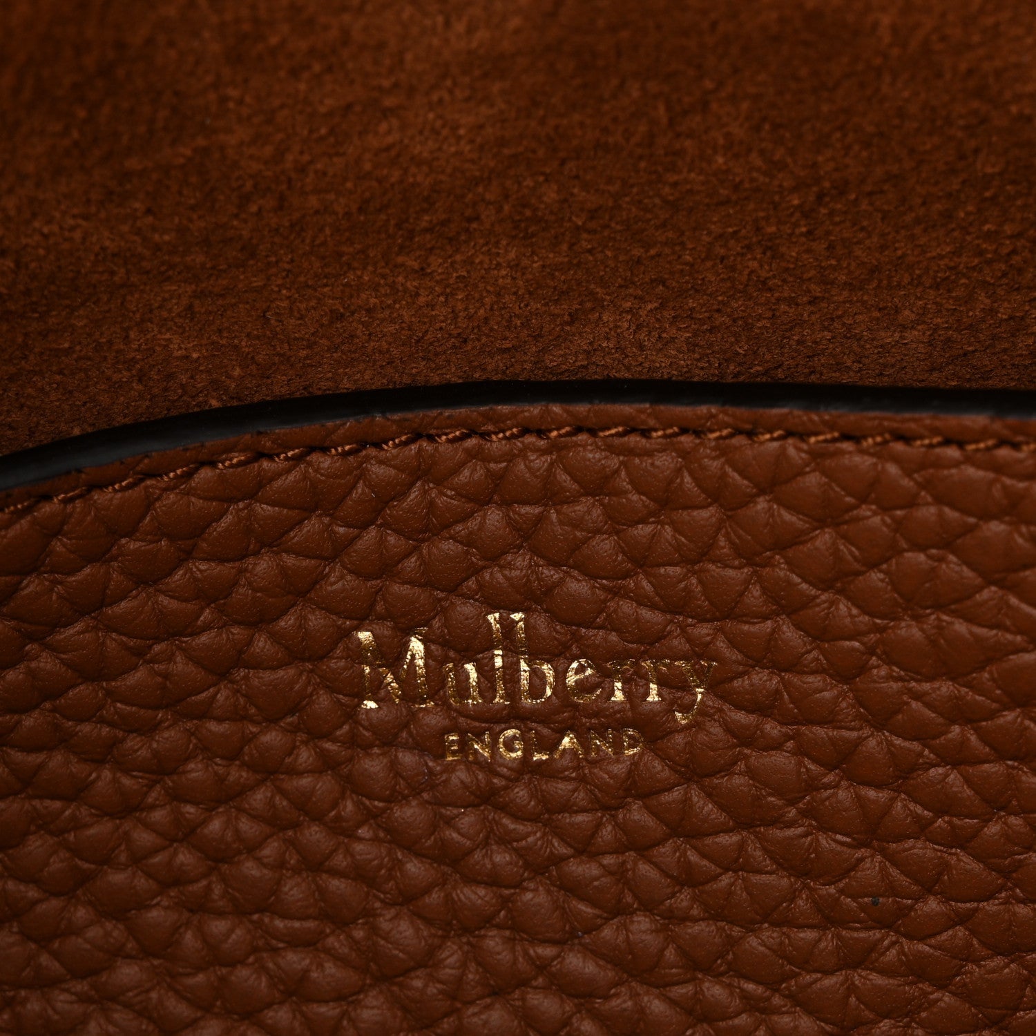 Heavy Grain Medium Alexa Chestnut