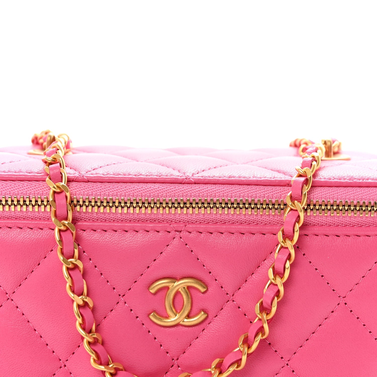 Lambskin Enamel Quilted Small Coco Hearts Vanity Case With Chain Pink