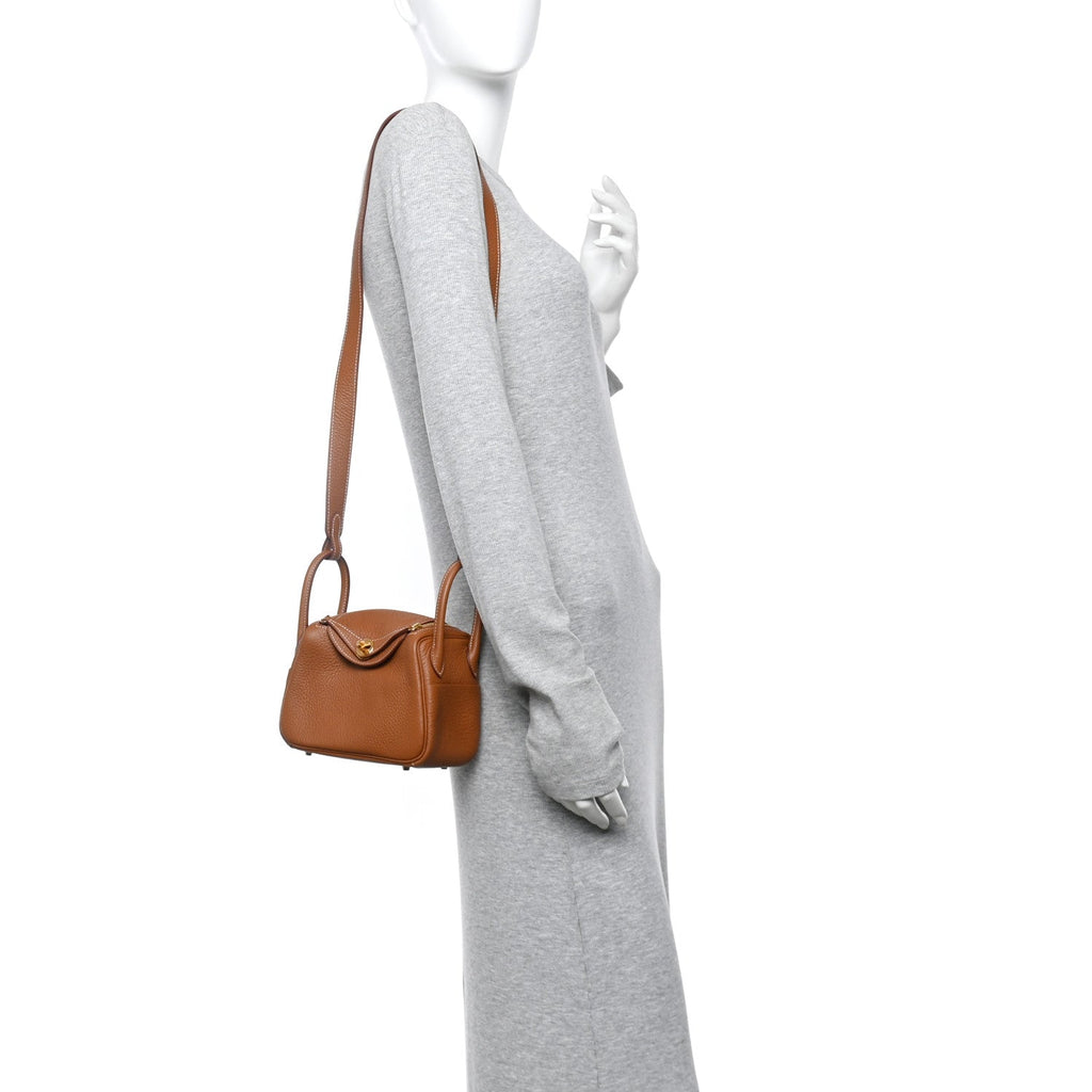 Taurillon Clemence Mini Lindy 20 Gold