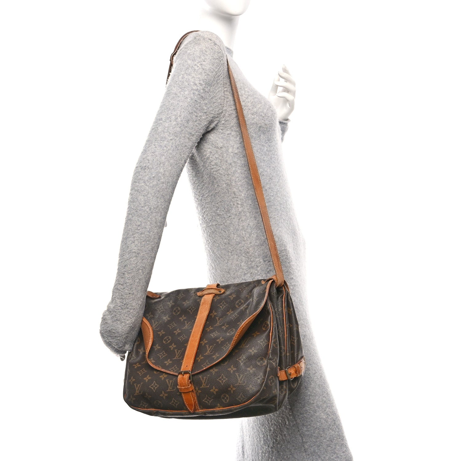 Monogram Saumur 35