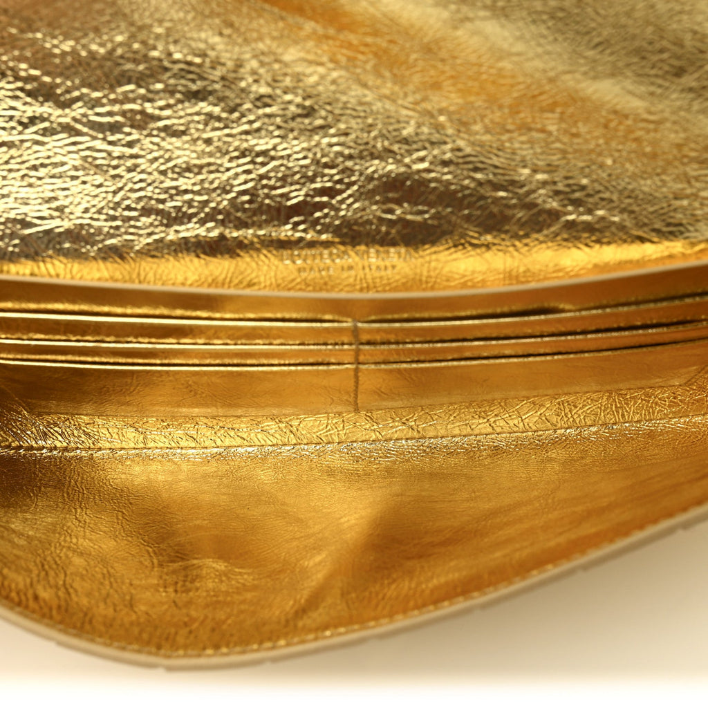 Metallic Lambskin Intrecciato Long Andiamo Top Handle Clutch Gold