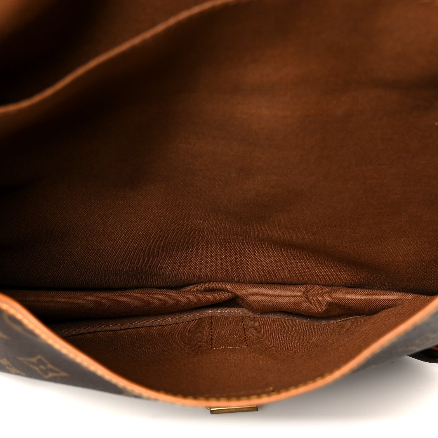 Monogram Saumur 35
