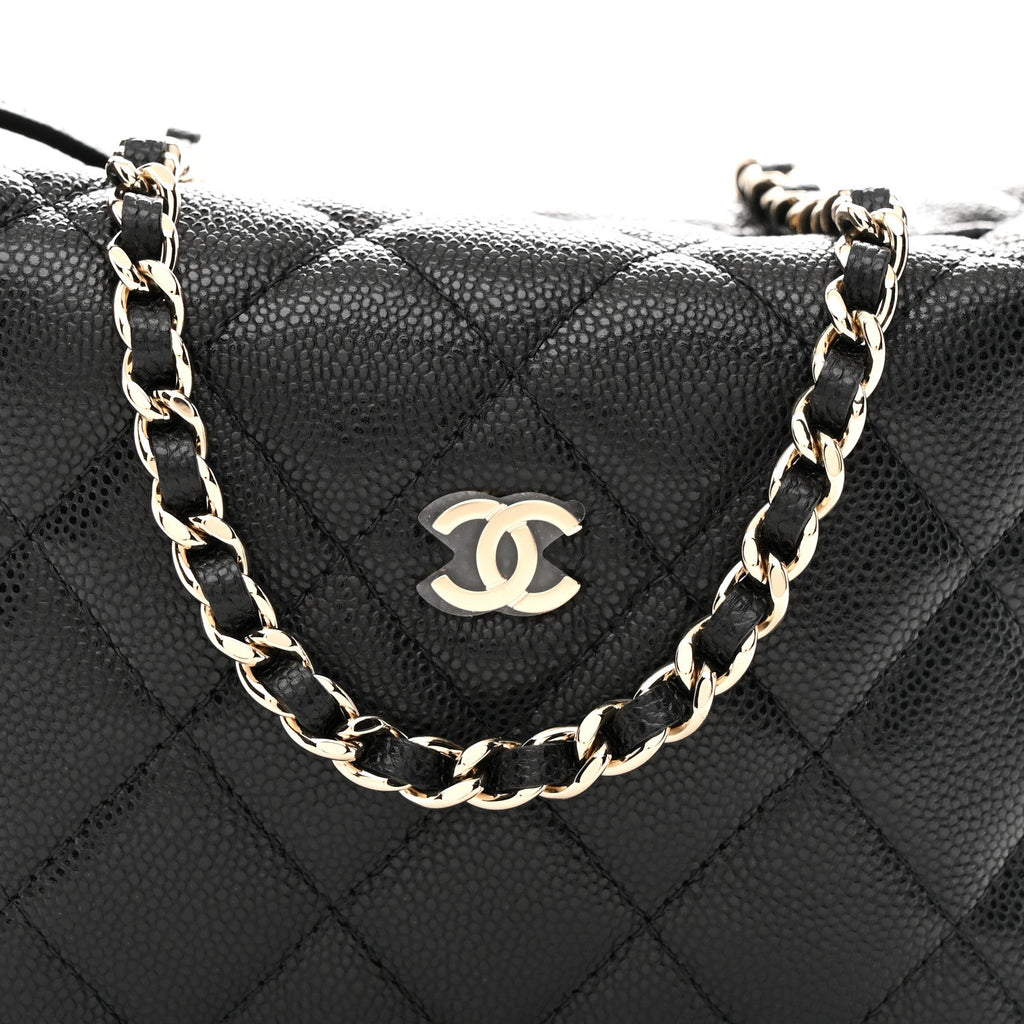 Caviar Quilted Hobo Clutch With Chain Black