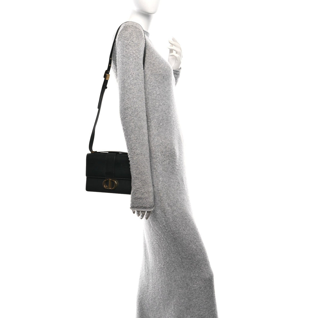 Smooth Calfskin 30 Montaigne Flap Bag Black