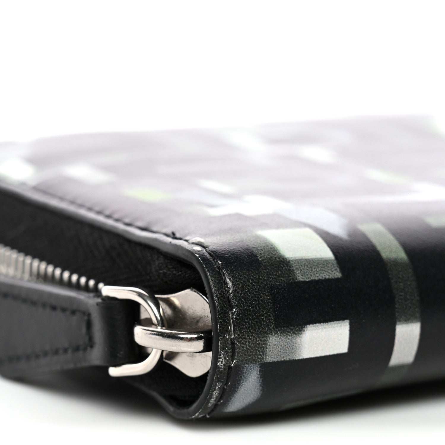 Vitello CamouFF Zip Around Wallet Black Multicolor