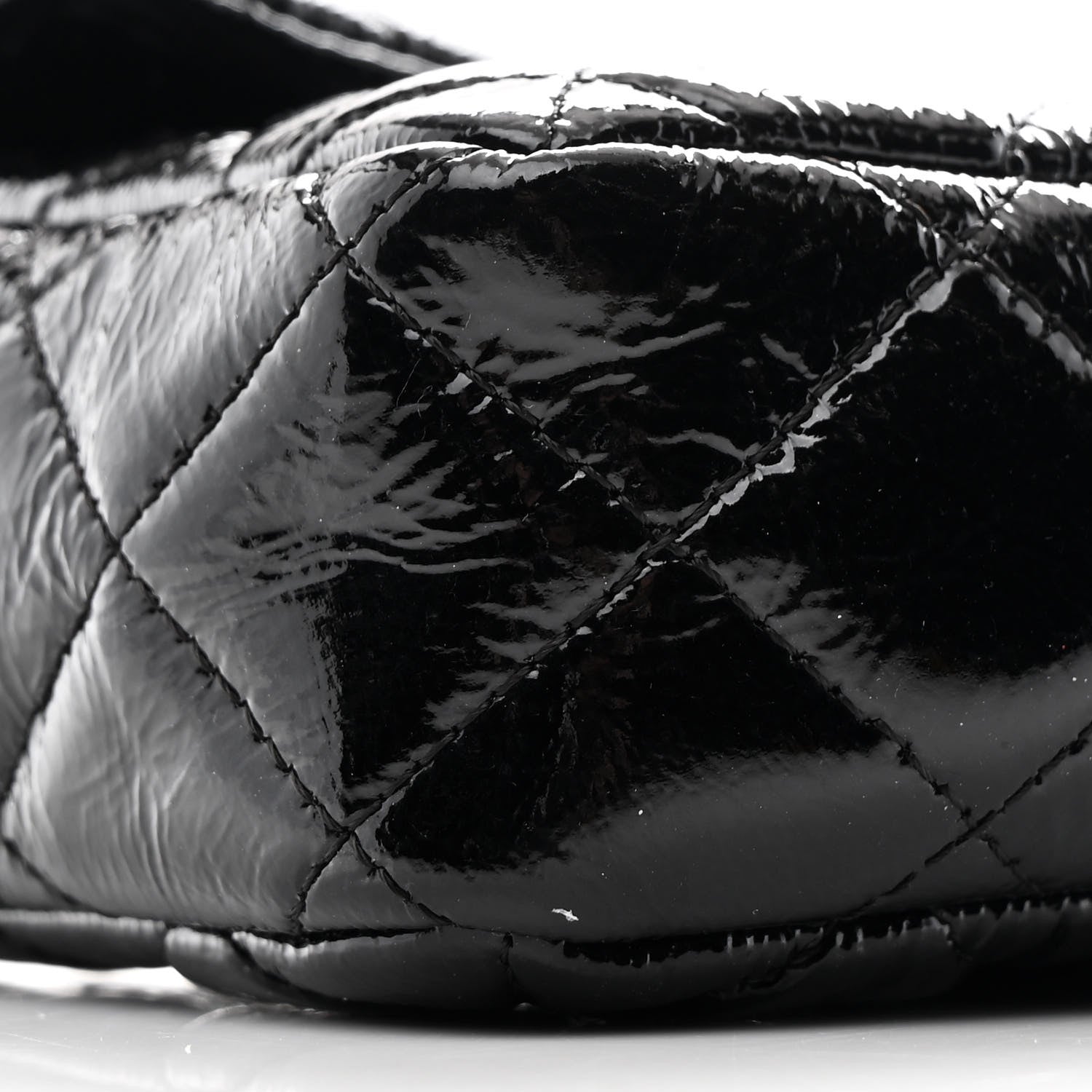 Crinkled Patent Quilted East West Flap Black