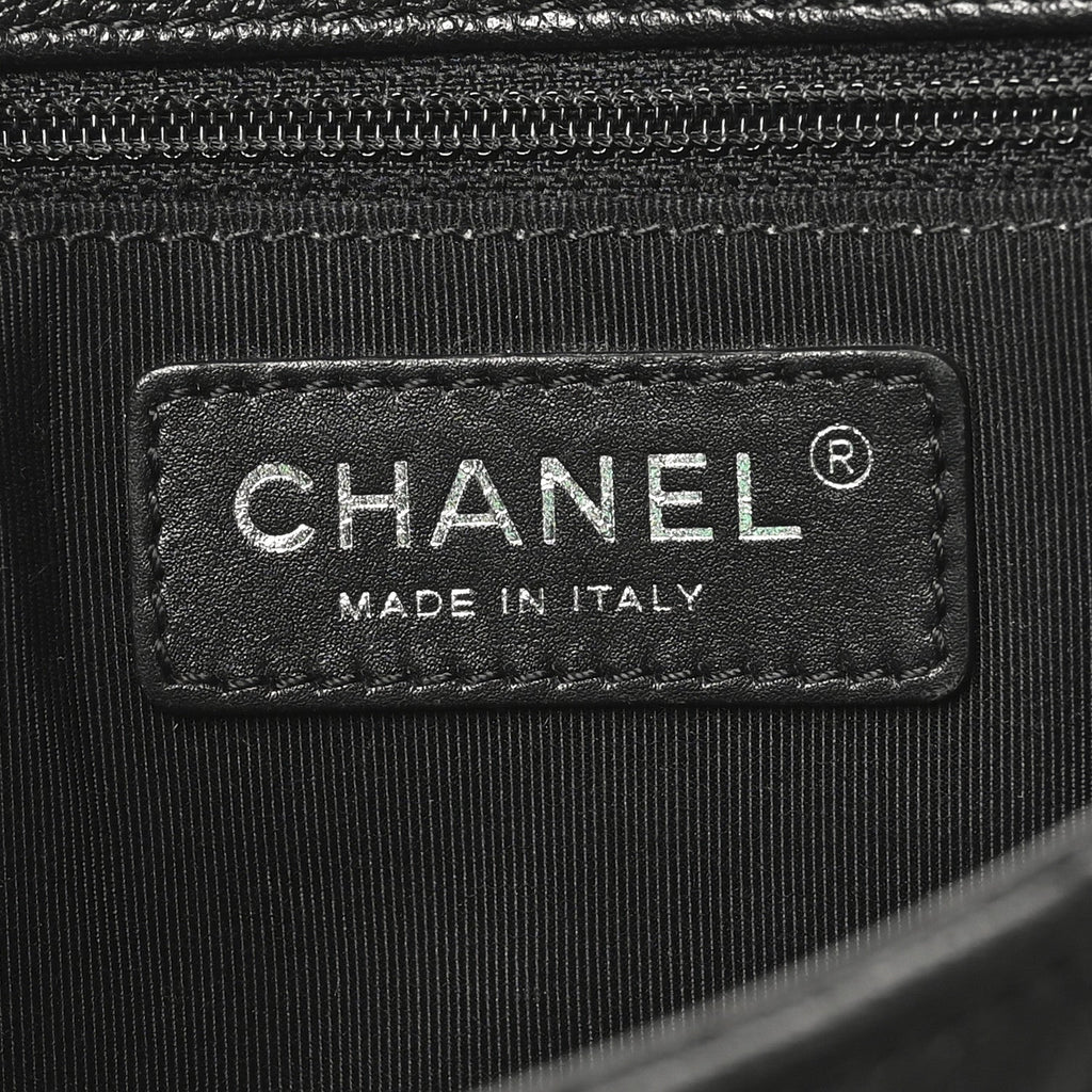 Calfskin Quilted Casual Pocket Messenger Flap Black