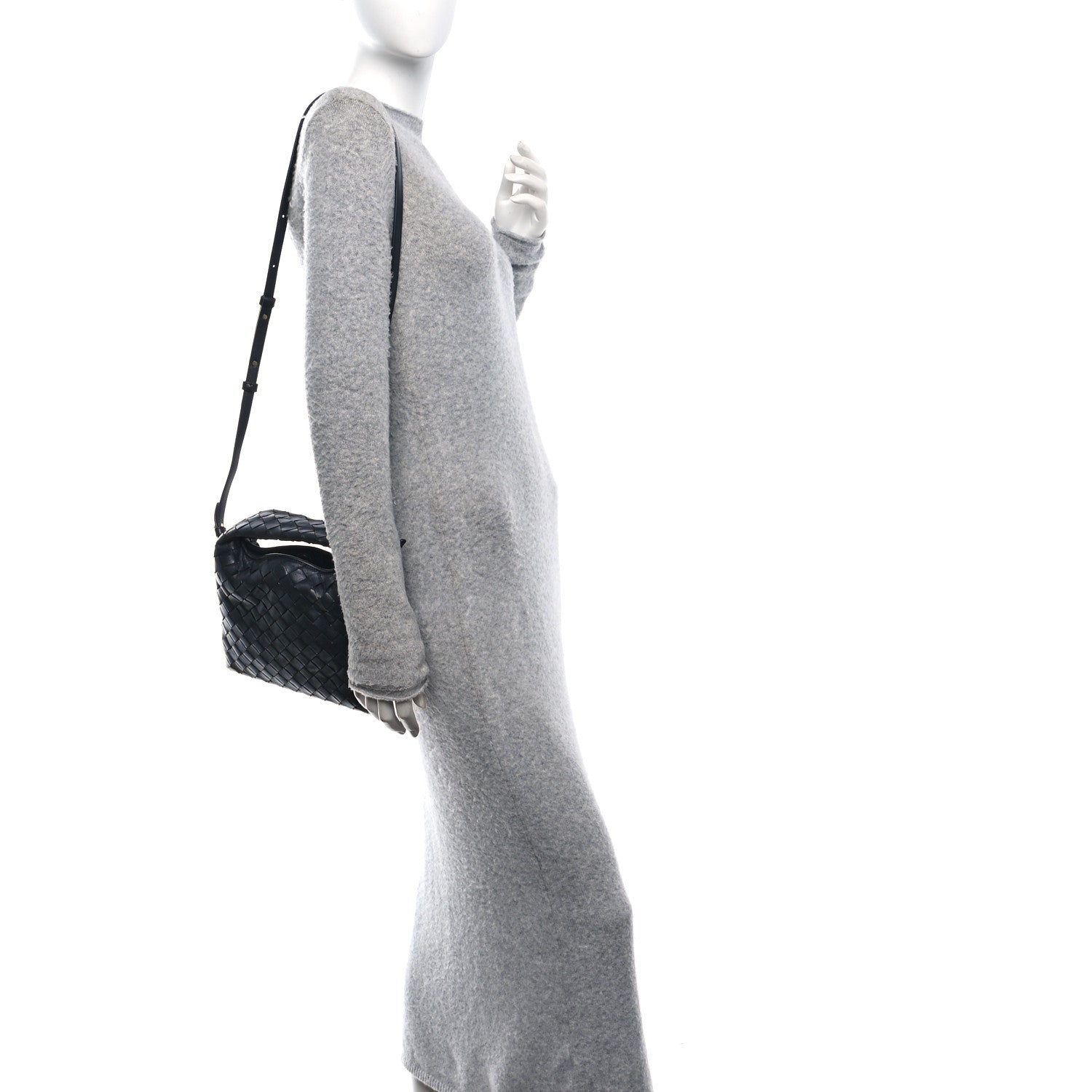 Calfskin Intrecciato Mini Hop Black