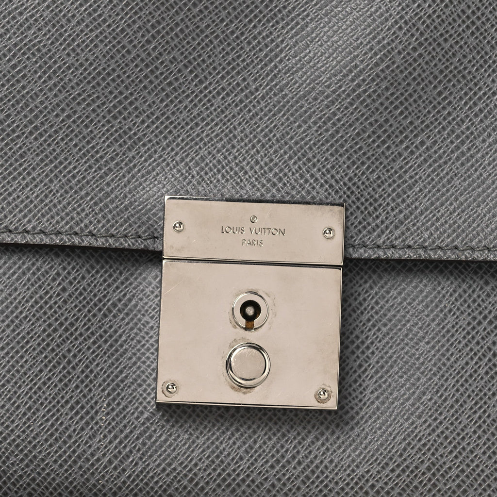 Epi Neo Belaia Clutch  Glacier