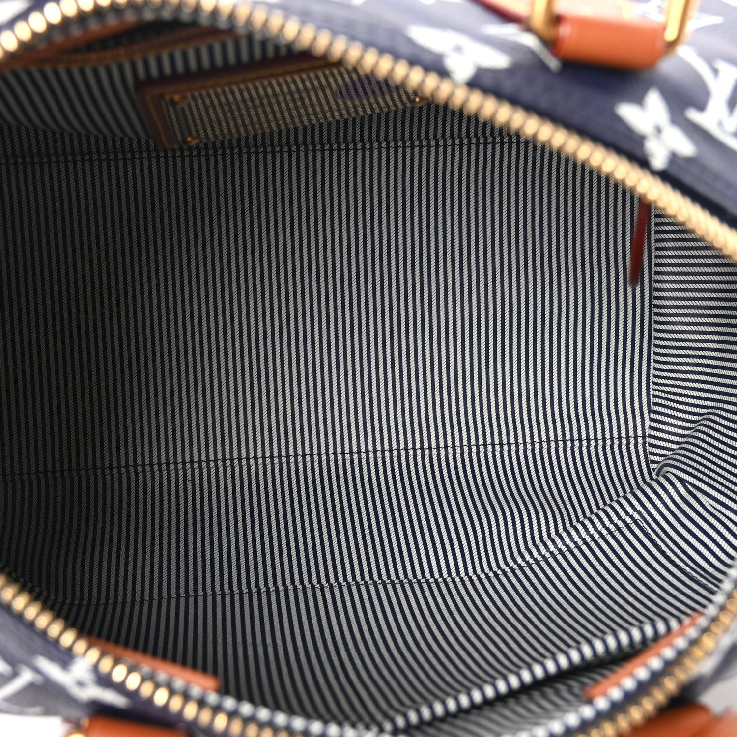 Calfskin Monogram Speedy P9 Bandouliere 30 Indigo