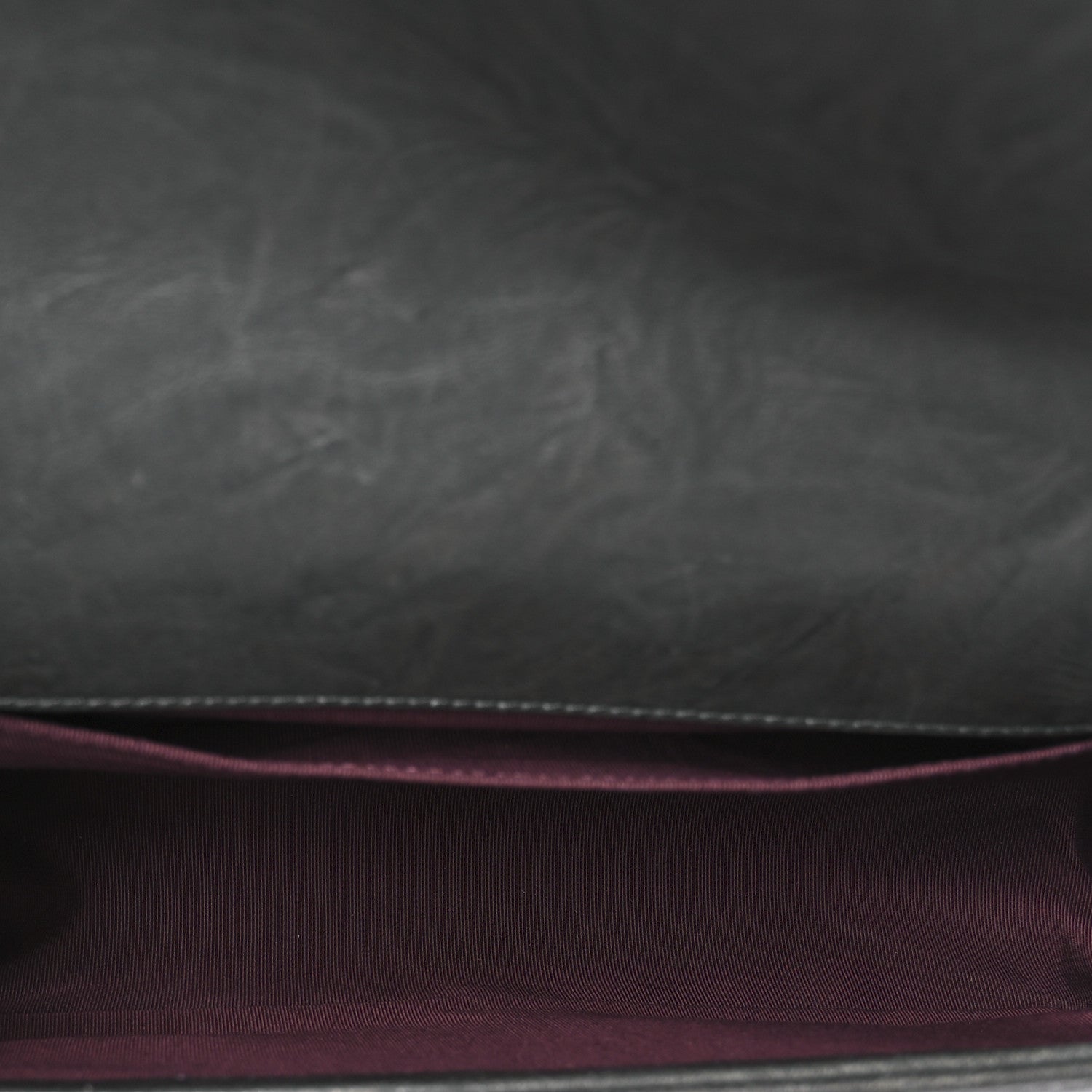 Crumpled Lambskin Medium Studded Boy Flap Black