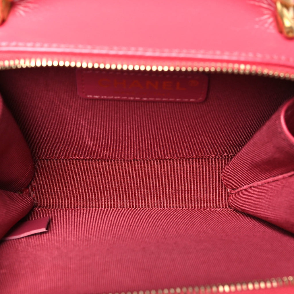 Crumpled Calfskin Quilted Mini Get Round Top Handle Vanity Case Pink