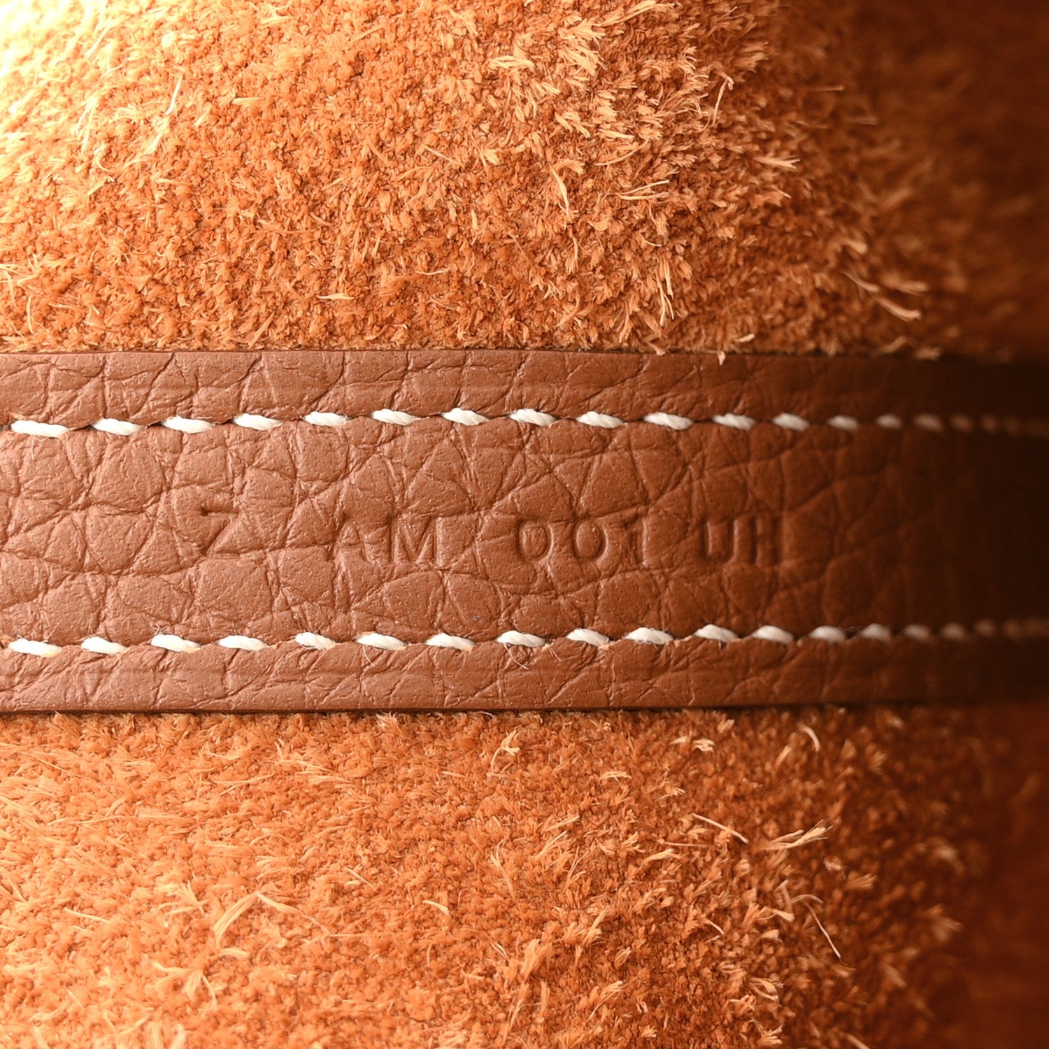 Taurillon Clemence Swift Eclat Picotin Lock 18 PM Gold Ebene