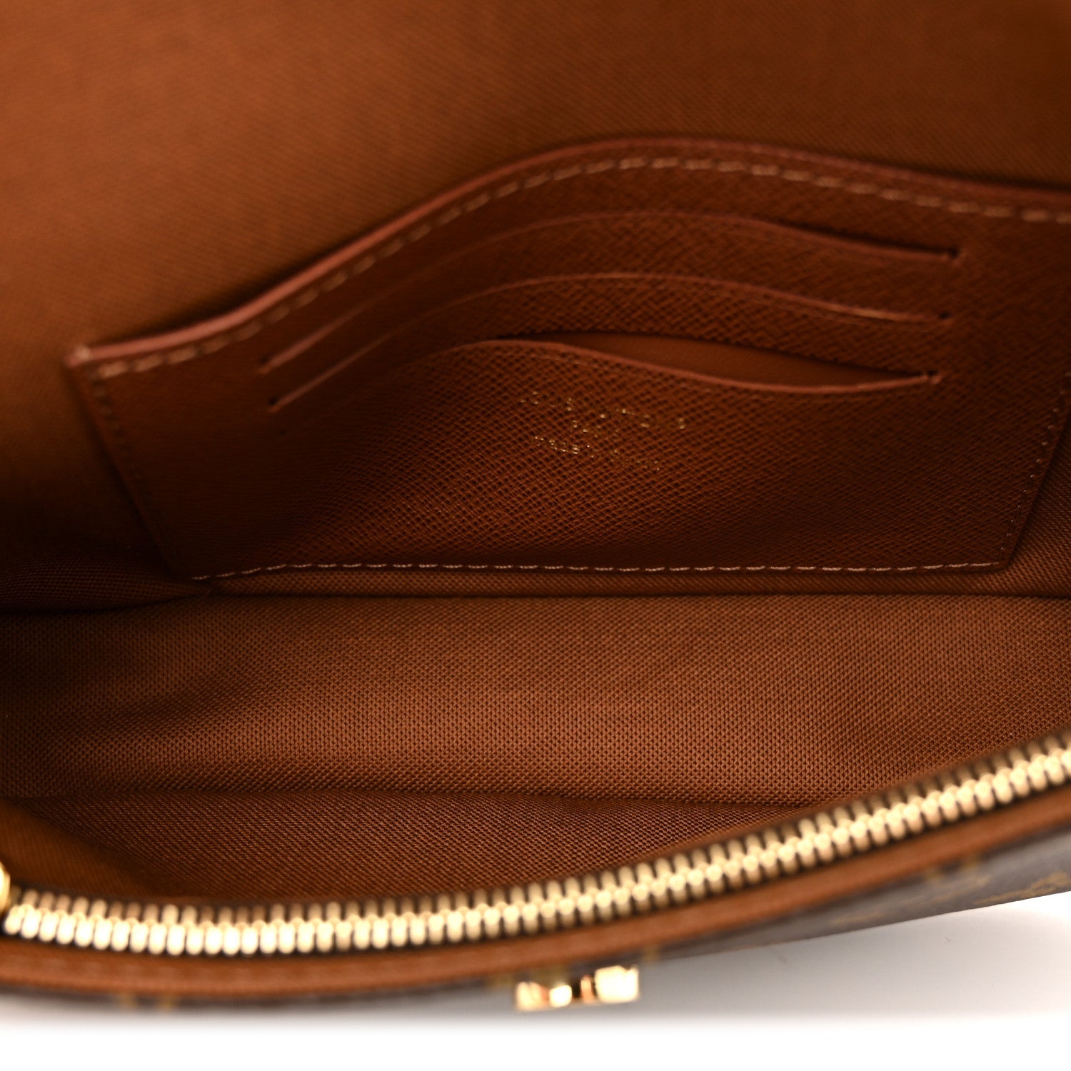 Monogram Ivy Wallet On Chain