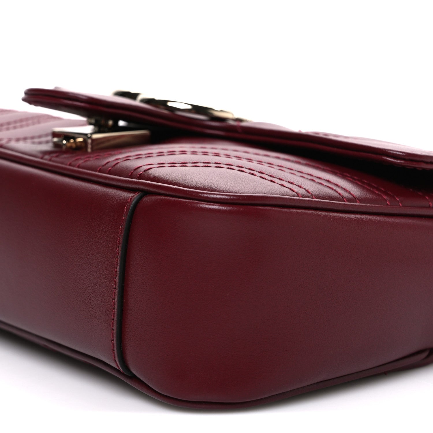 Calfskin Matelasse Mini GG Marmont Shoulder Bag Rosso Ancora