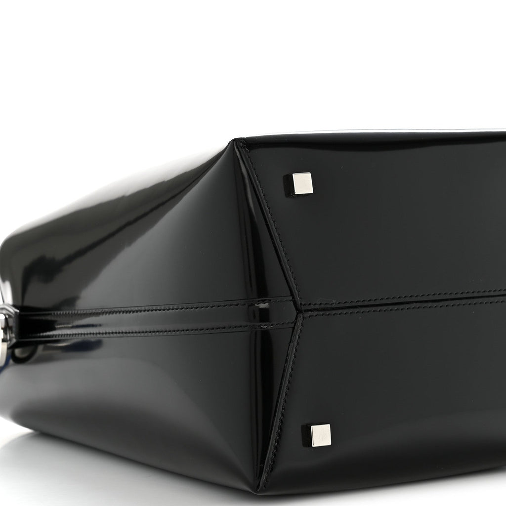Patent Calfskin Le 37 Bucket Bag Black