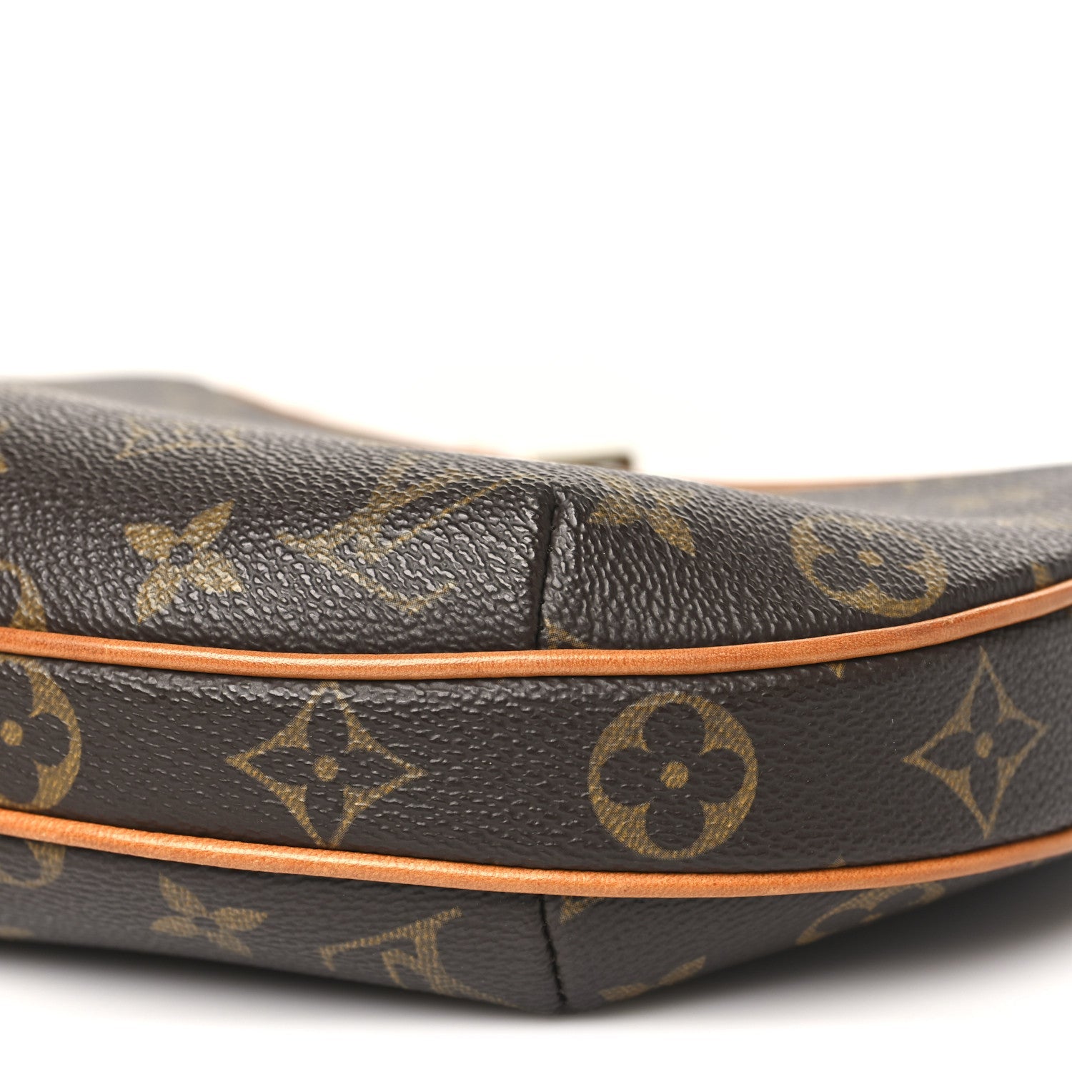 Monogram Croissant PM