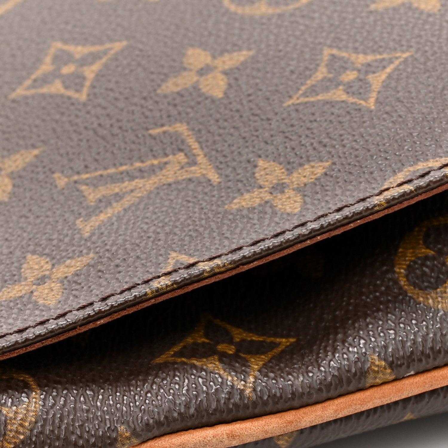 Monogram Musette Tango