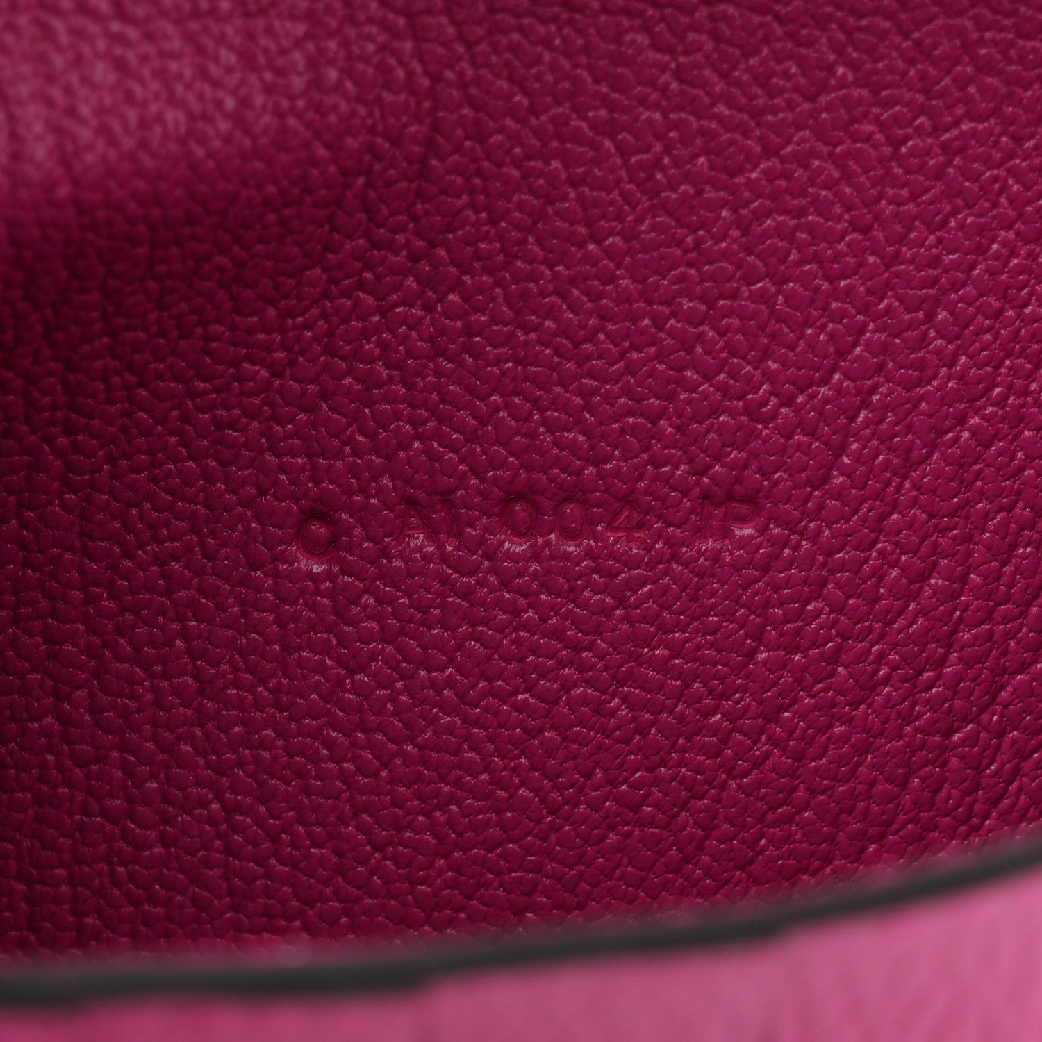 Chevre Mysore Medium Kelly Wallet Fuchsia