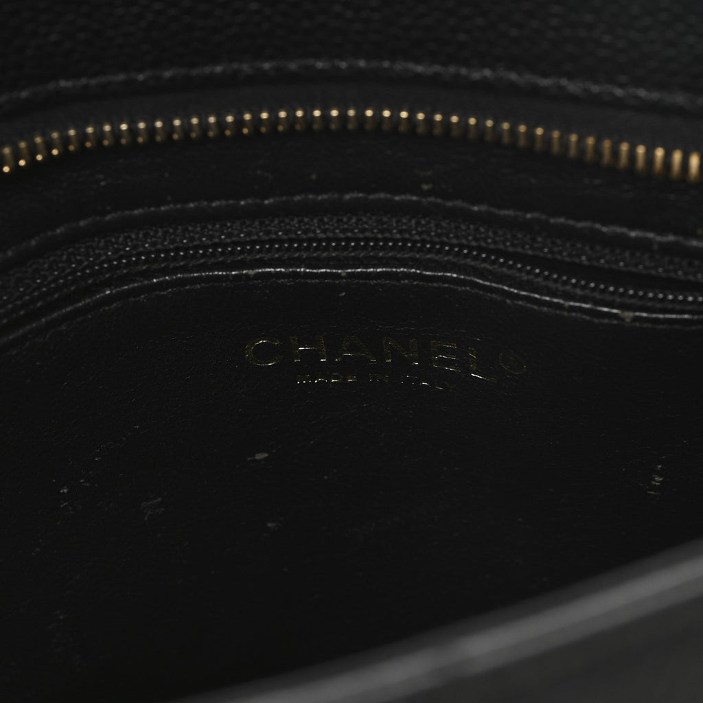 Caviar Quilted Medallion Tote Black