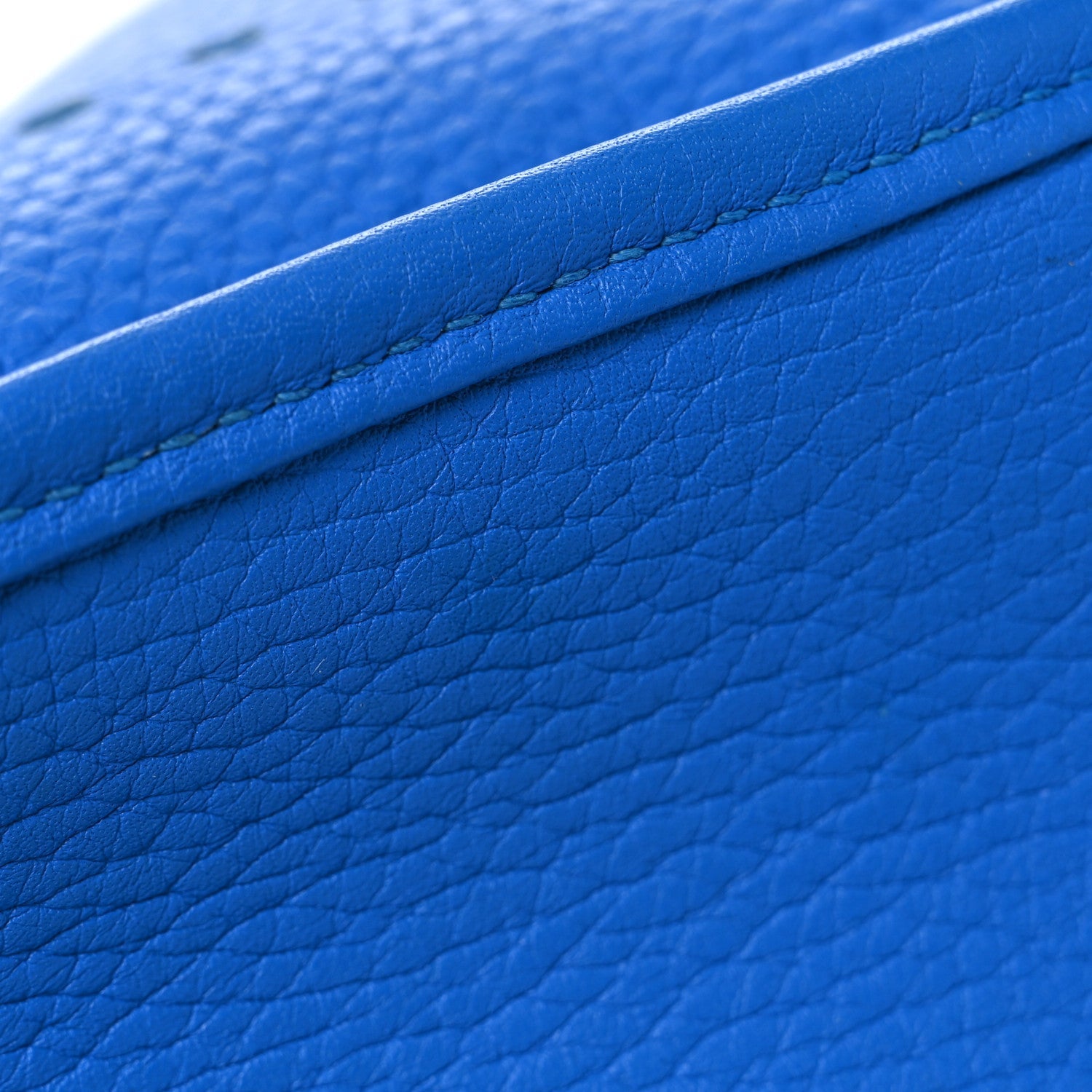 Taurillon Clemence Evelyne III PM Bleu Hydra