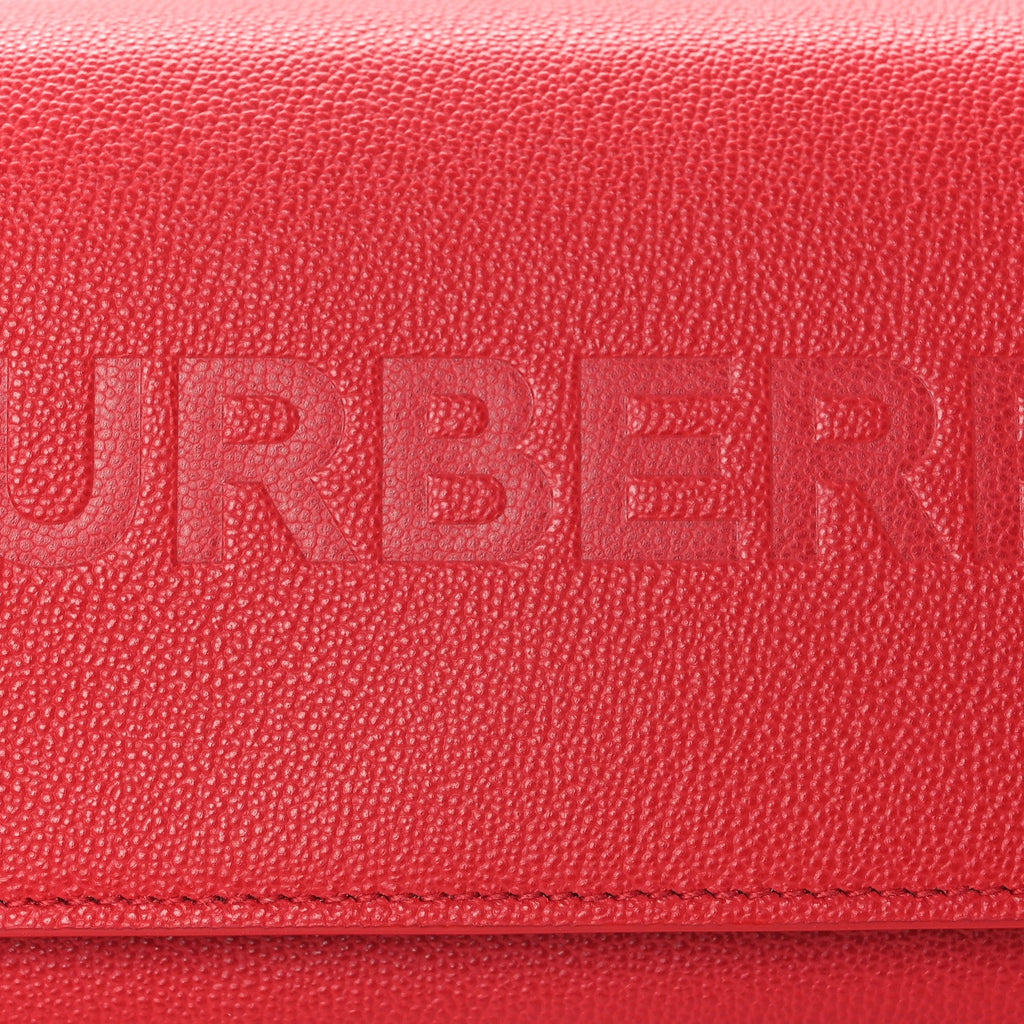 Grainy Calfskin Logo Henley Wallet On Chain Red