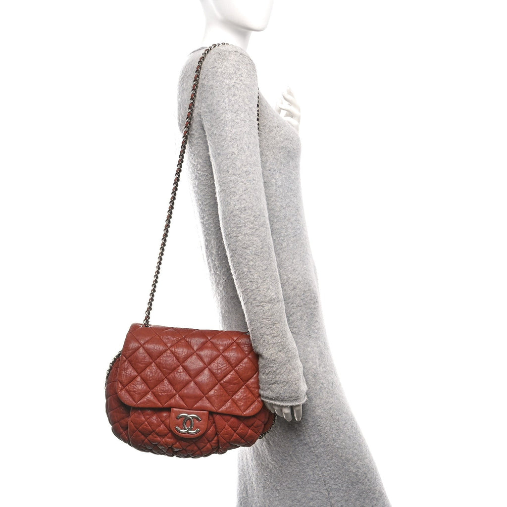 Washed Lambskin Quilted Medium Chain Around Messenger Brown
