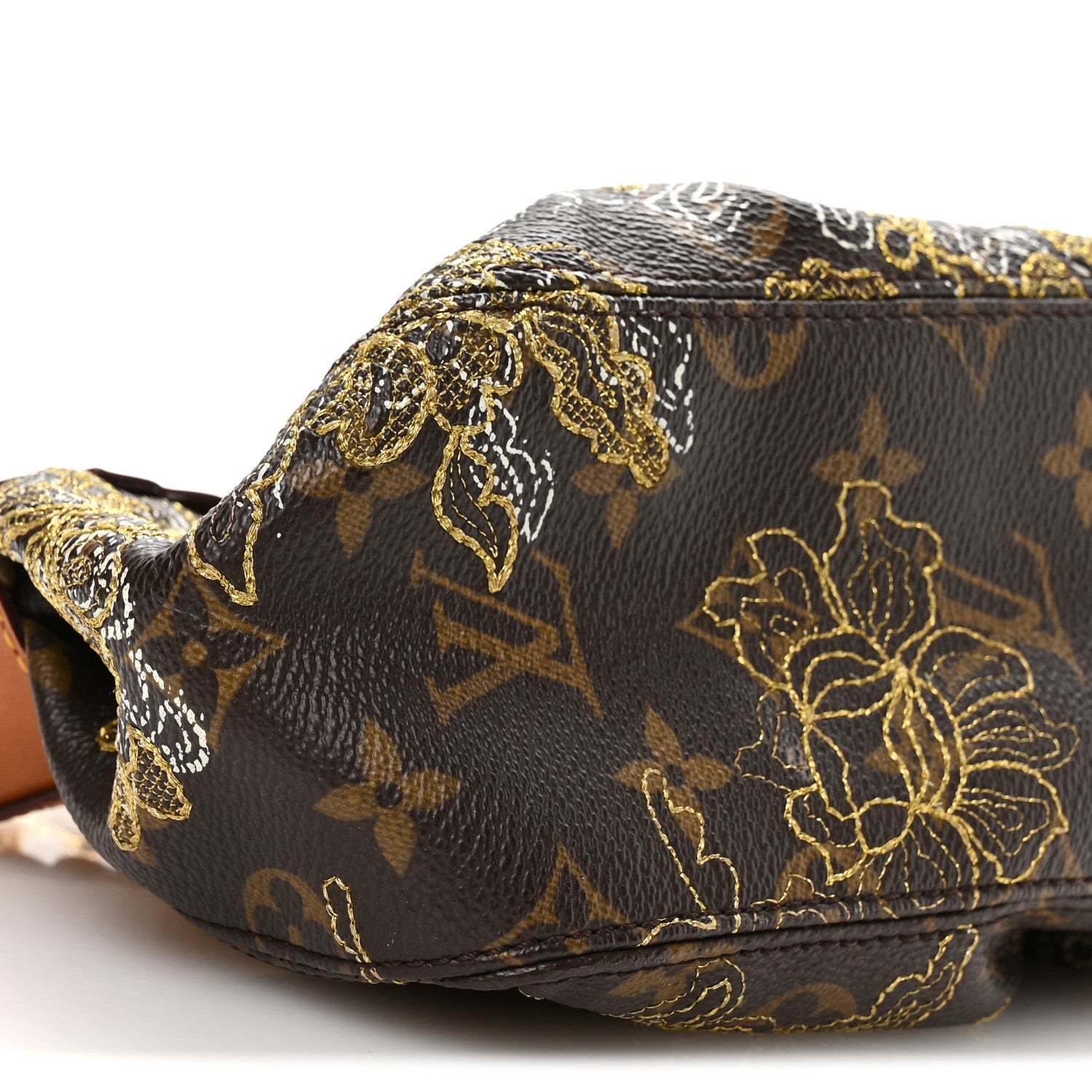 Monogram Dentelle Kirsten Gold