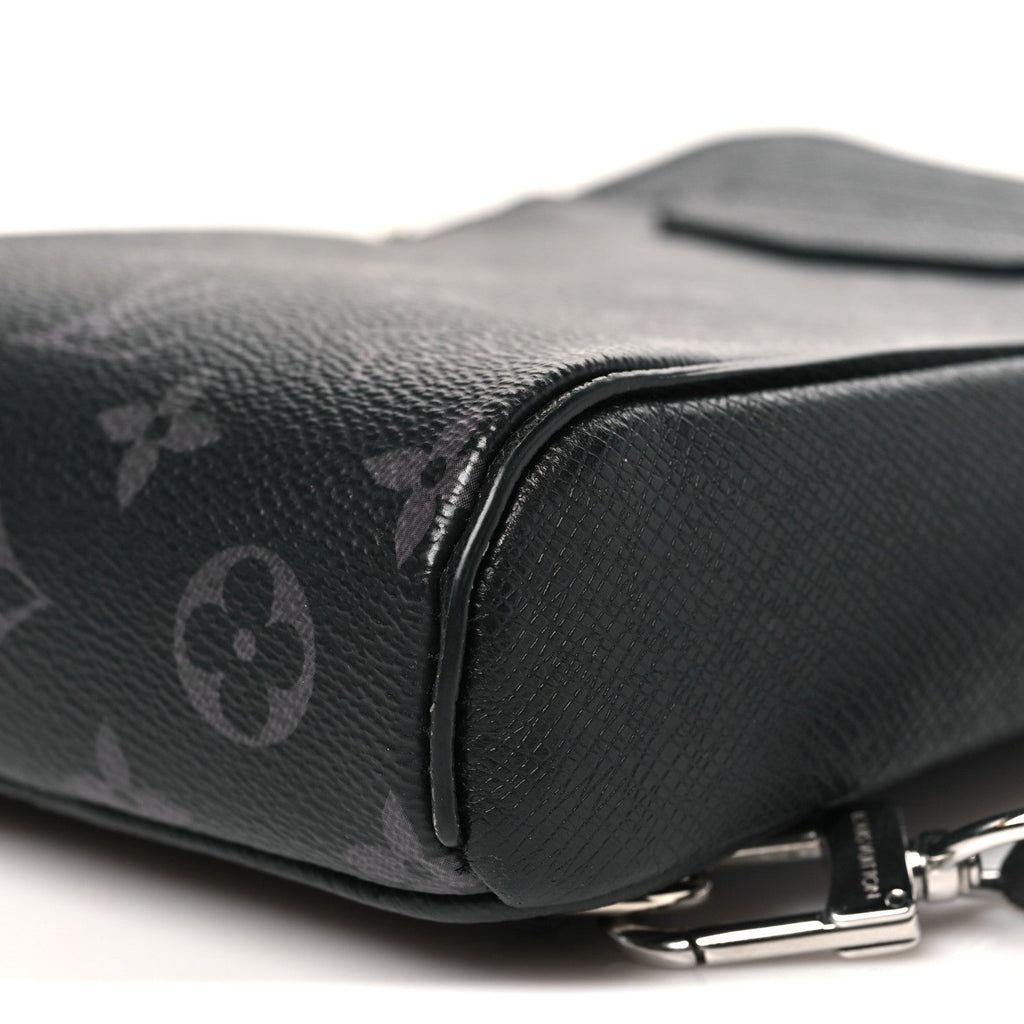 Taigarama Outdoor Slingbag Black