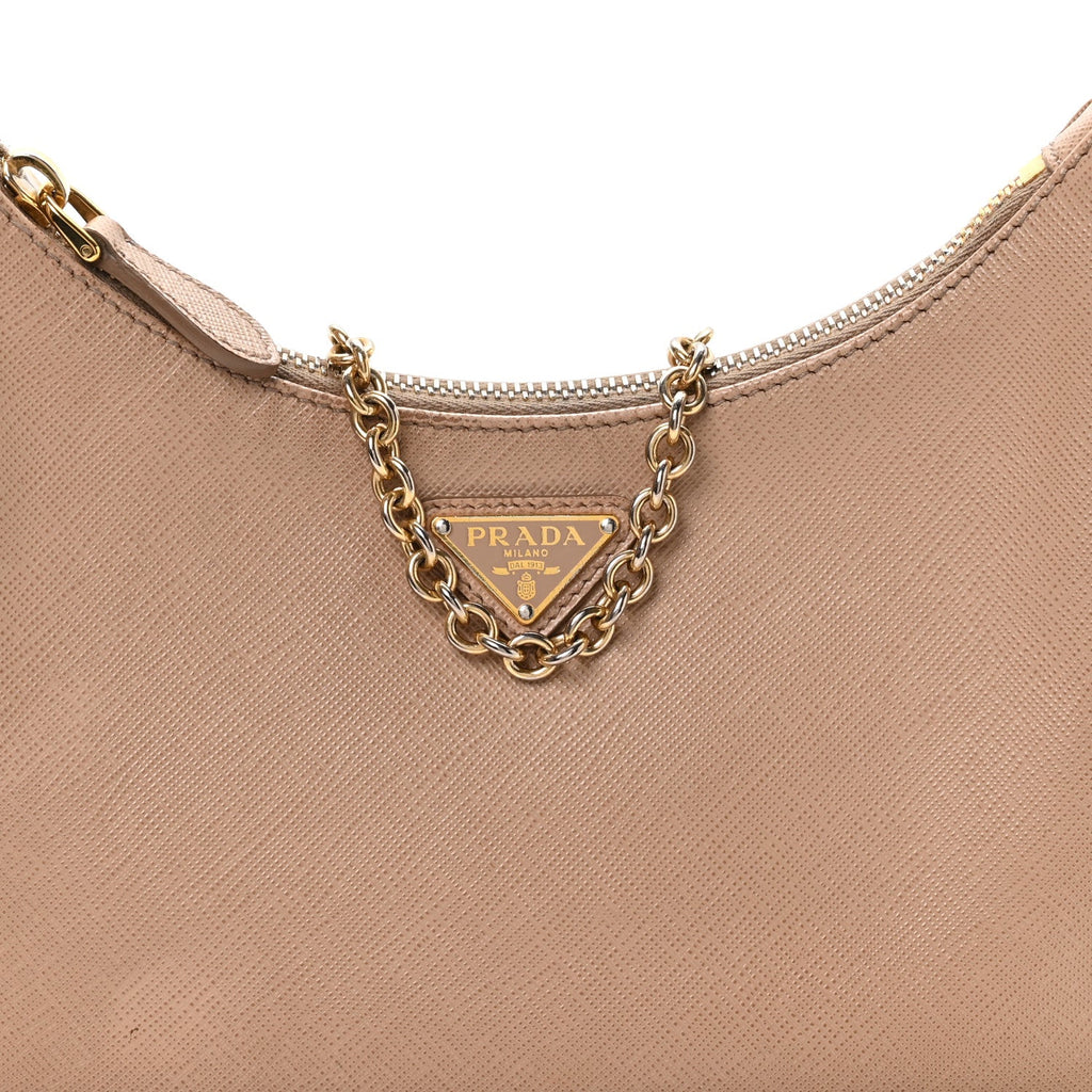 Saffiano Lux Re-Edition 2005 Shoulder Bag Cammeo