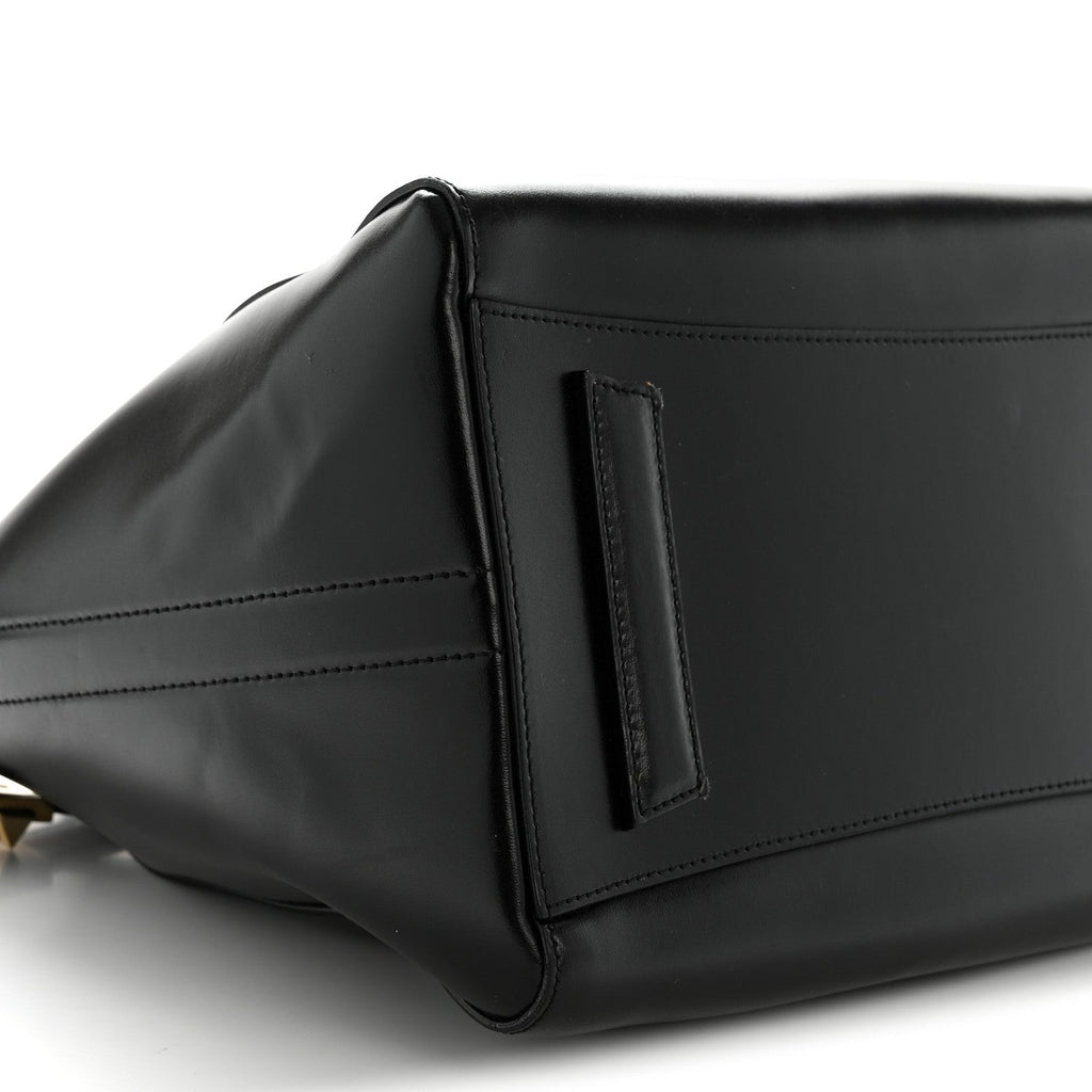 Shiny Lord Calfskin Medium Antigona Black