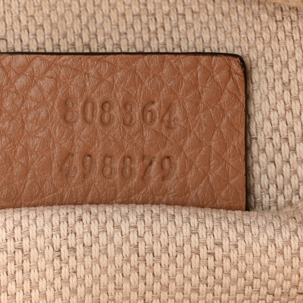 Pebbled Calfskin Small Soho Disco Bag Camelia