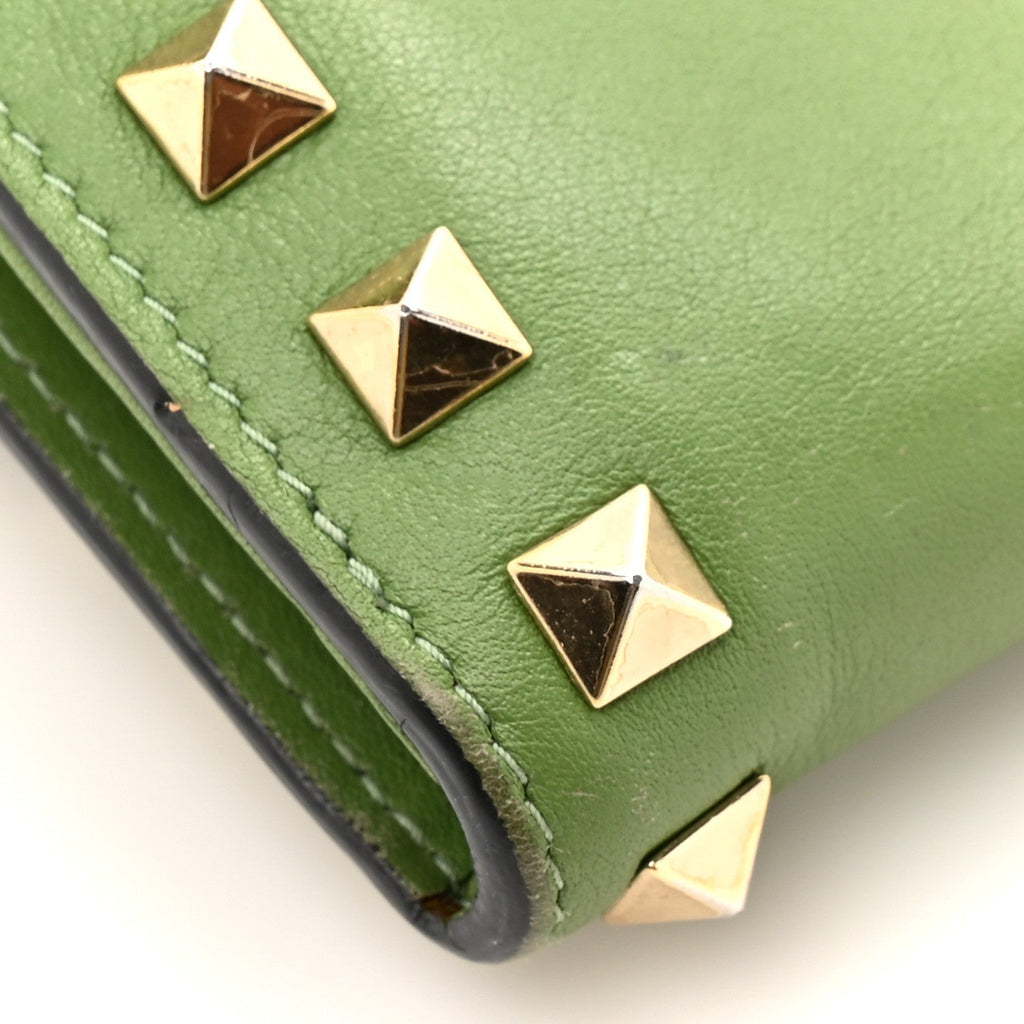 Calfskin Rockstud Wristlet Travel Wallet Green
